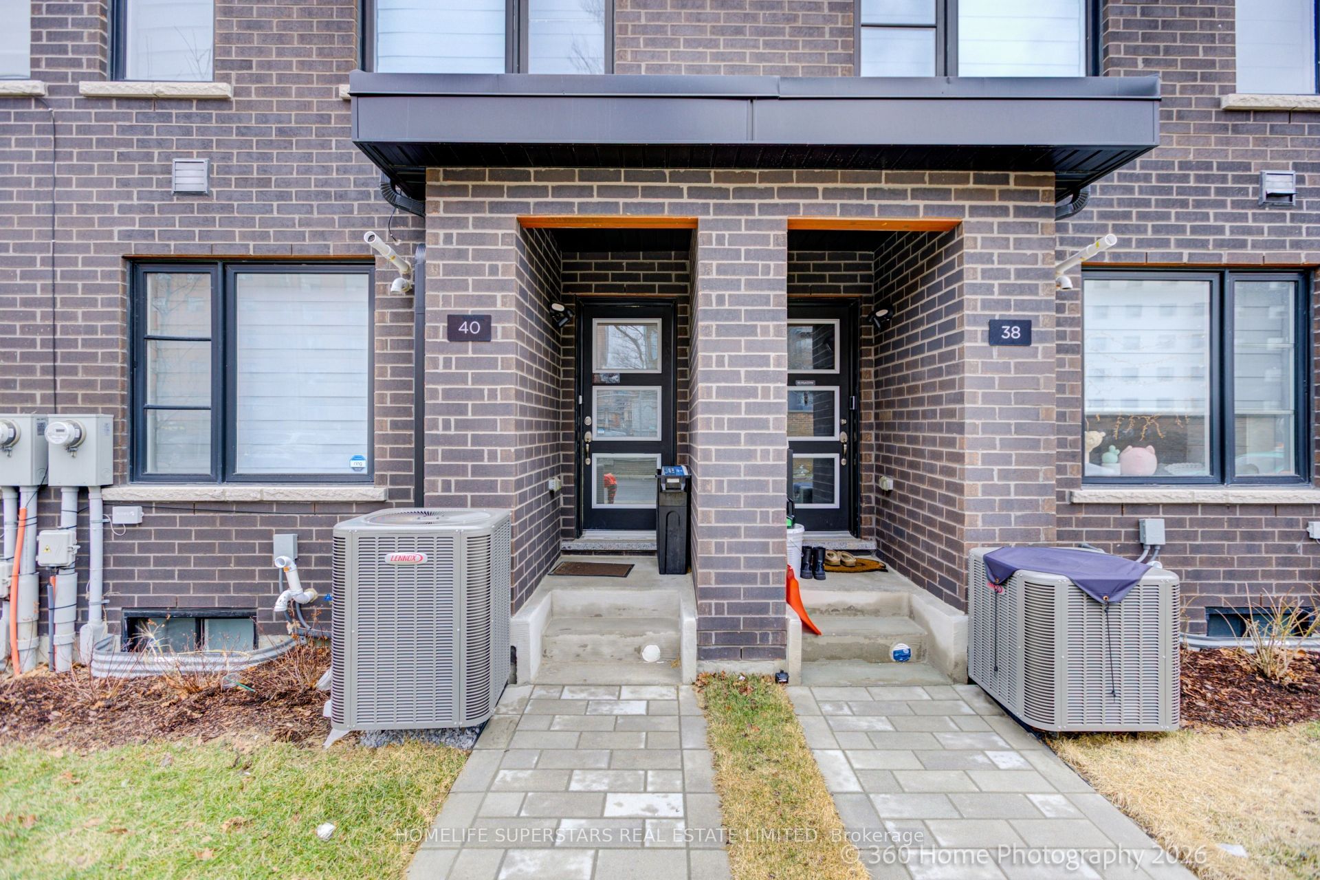 40 Akil Thomas Gardens, Toronto, ON M1P 0G3 photo 5