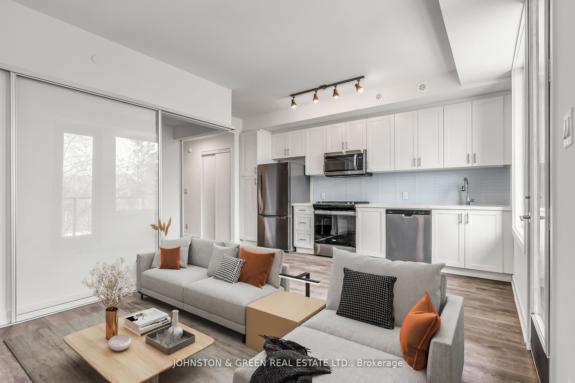1475 O'Connor Drive 12, Toronto, ON M4B 2V5 photo 5