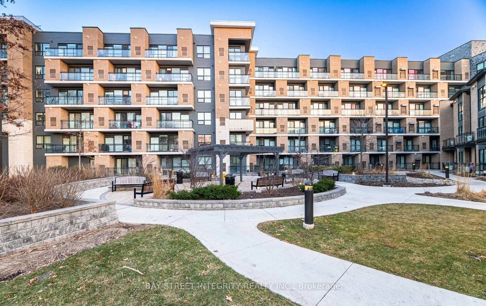 1 Falaise Road 511, Toronto E10, ON M1E 0B9