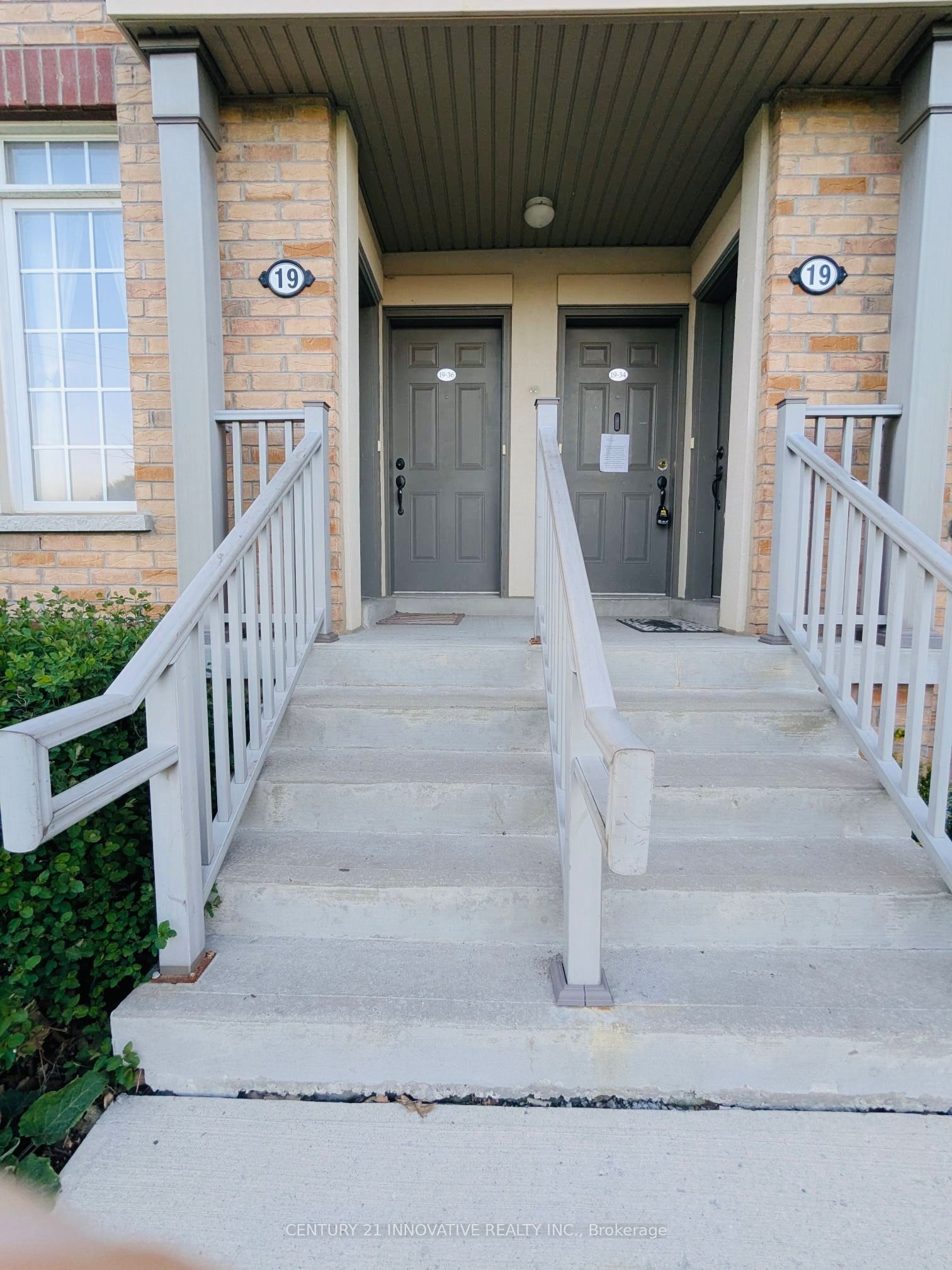 19 Island Road 35, Toronto, ON M1C 0E4 photo 3
