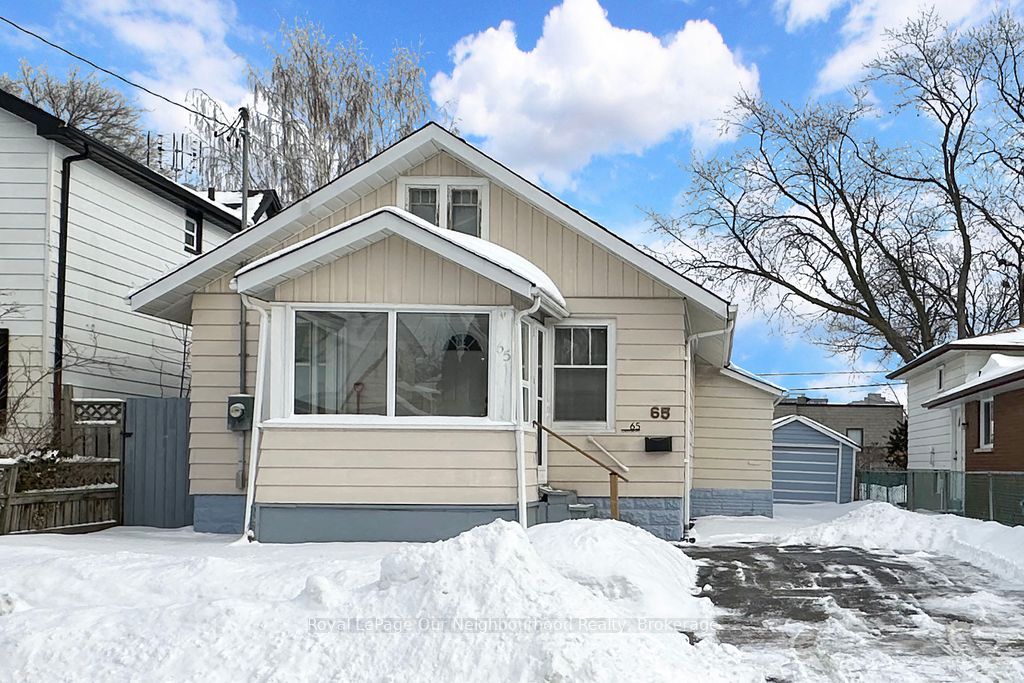 65 Gladstone Avenue, Oshawa, ON L1J 4E4 photo 3