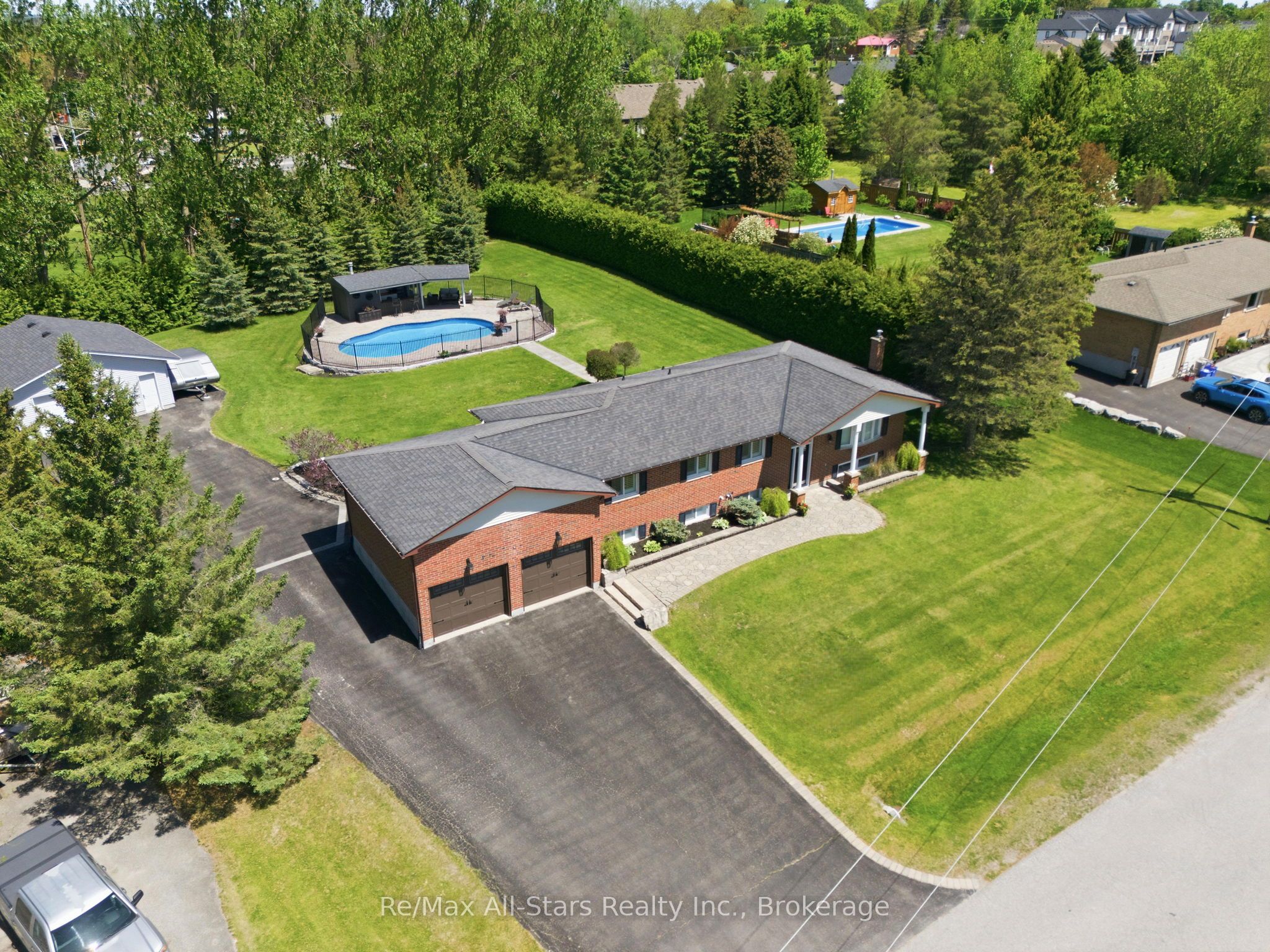 601 Alma Street, Scugog, ON L9L 1C7 photo 2