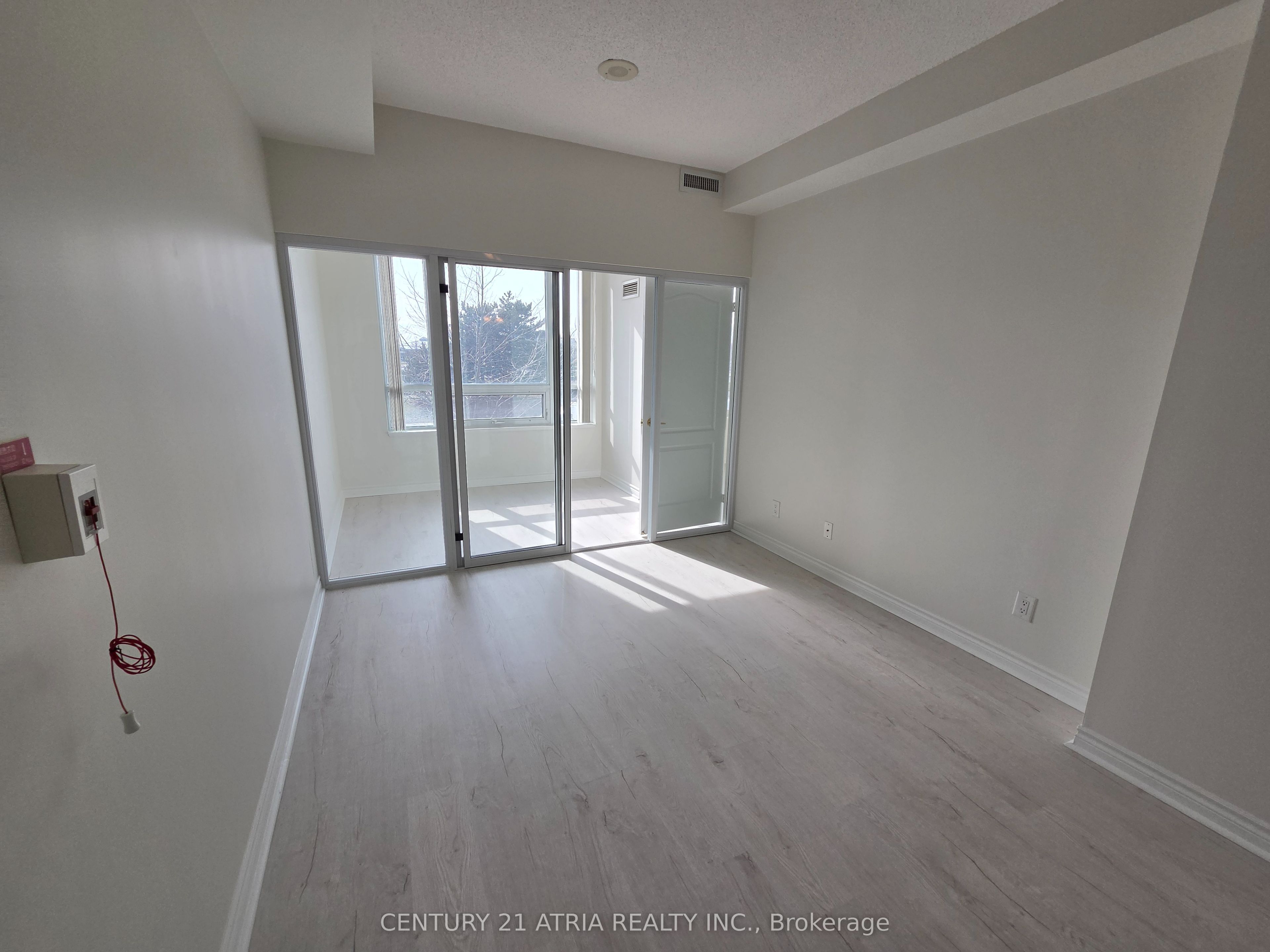 2020 Mcnicoll Avenue 221, Toronto, ON M1V 0B5 photo 4