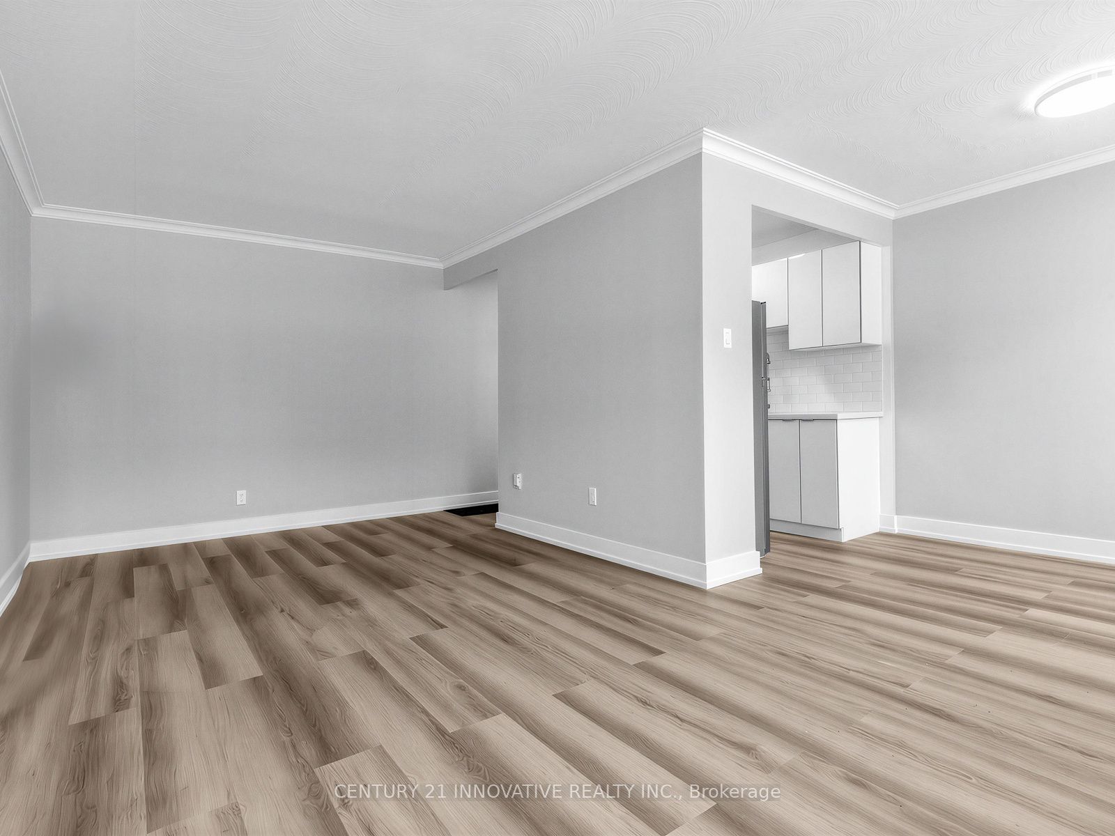 1243 Broadview Avenue 201, Toronto, ON M4K 2T3 photo 5