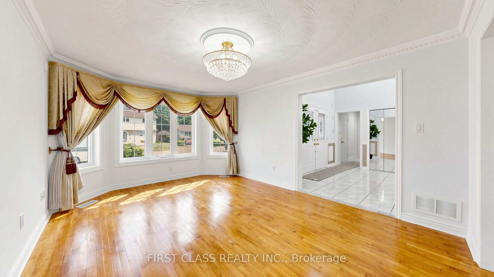 17 Cross Hill Road, Toronto, ON M1T 3E3 photo 5