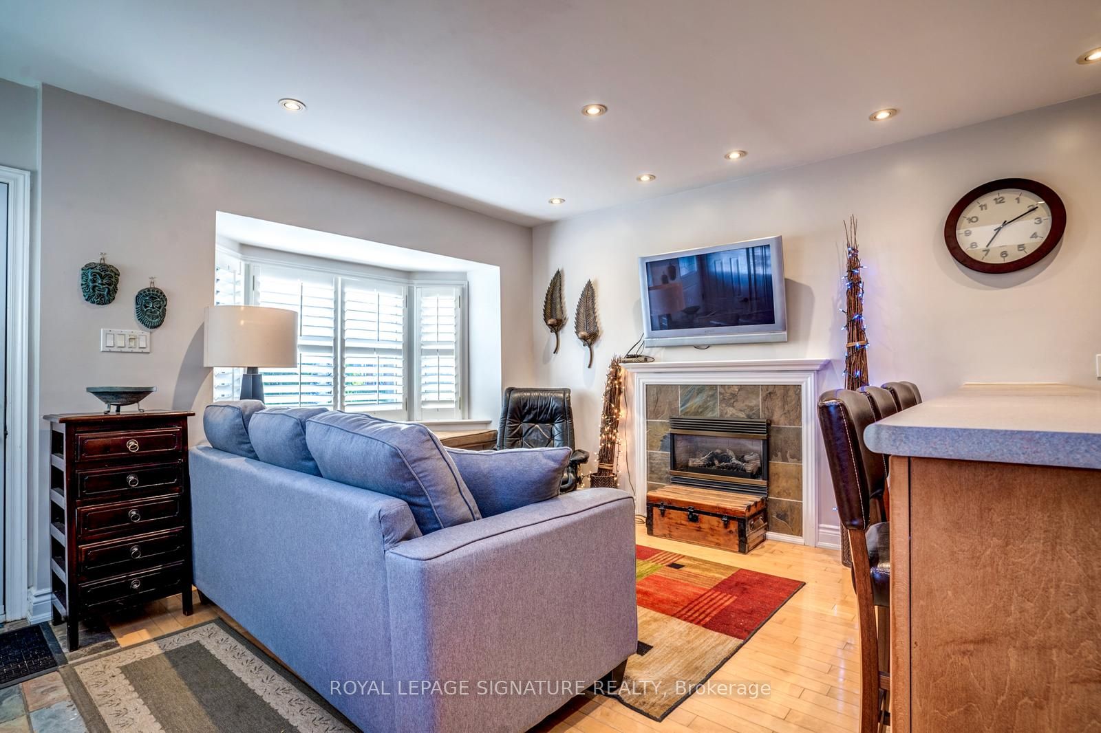 33 Athlone Road Main Fl, Toronto, ON M4J 4H3 photo 5
