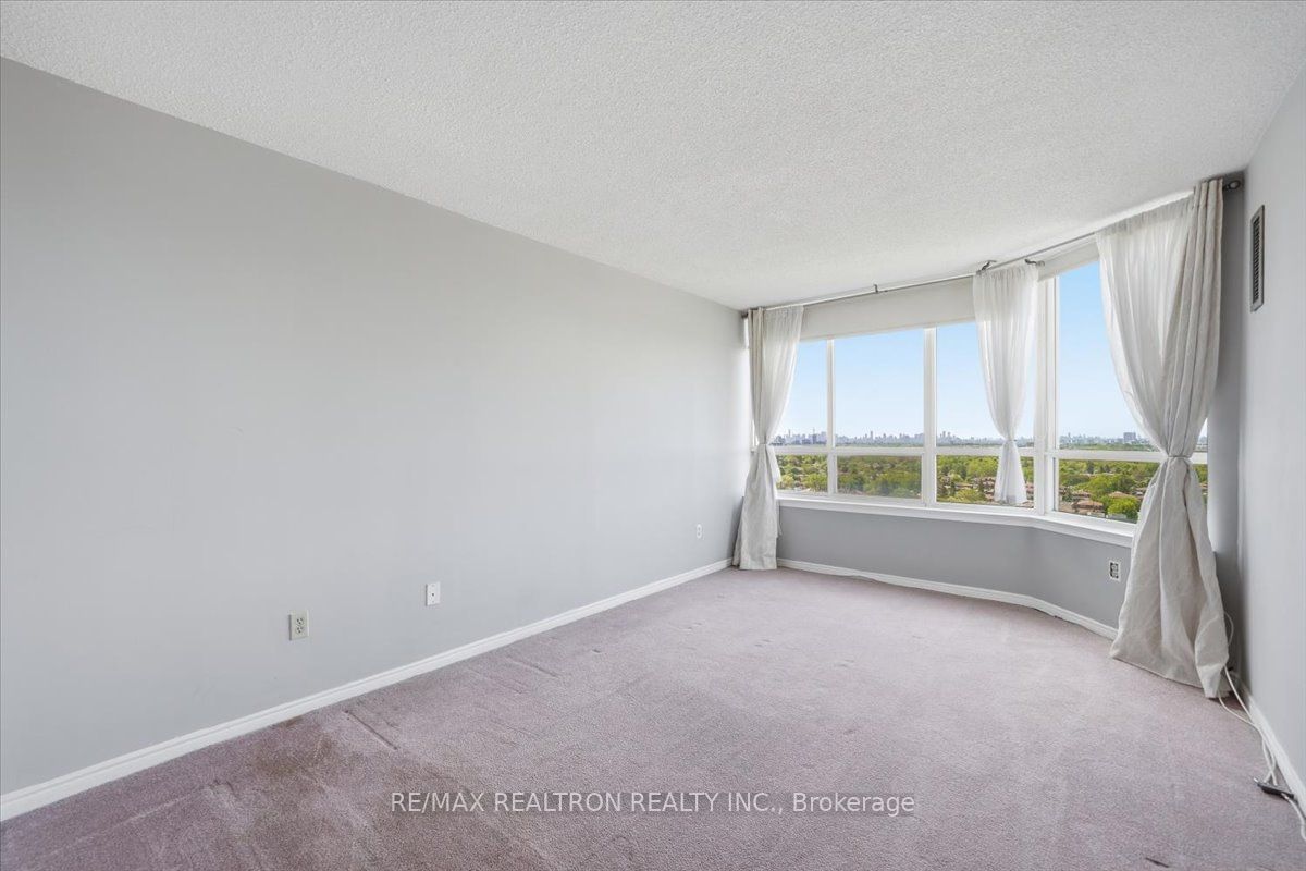 5 Greystone Walk Drive 1604, Toronto, ON M1K 5J5 photo 5
