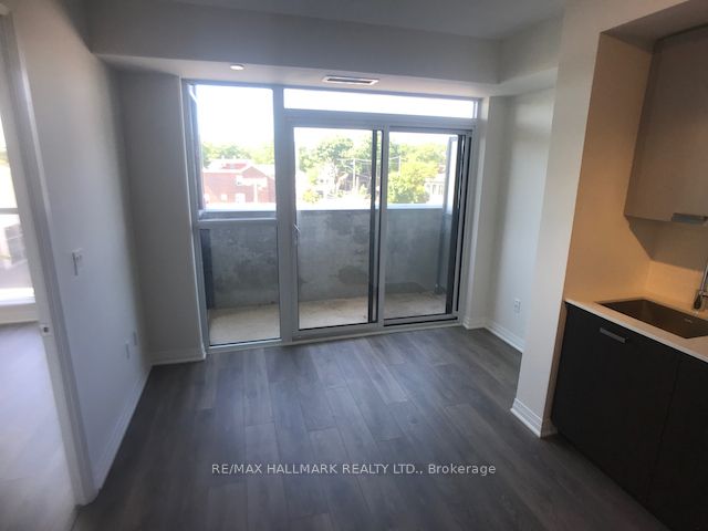 2301 Danforth Avenue 324, Toronto, ON M4C 1K5 photo 5