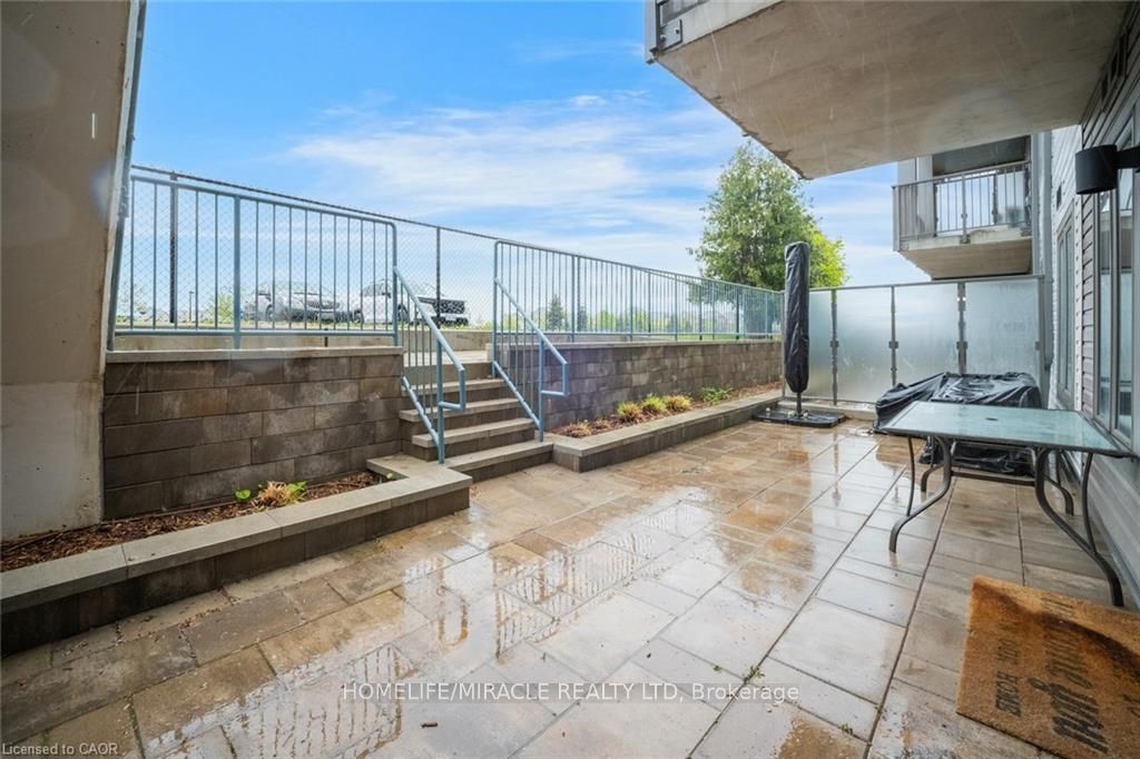 2635 William Jackson Drive 705, Pickering, ON L1X 0L4 photo 3