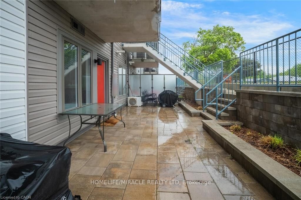 2635 William Jackson Drive 705, Pickering, ON L1X 0L4 photo 4