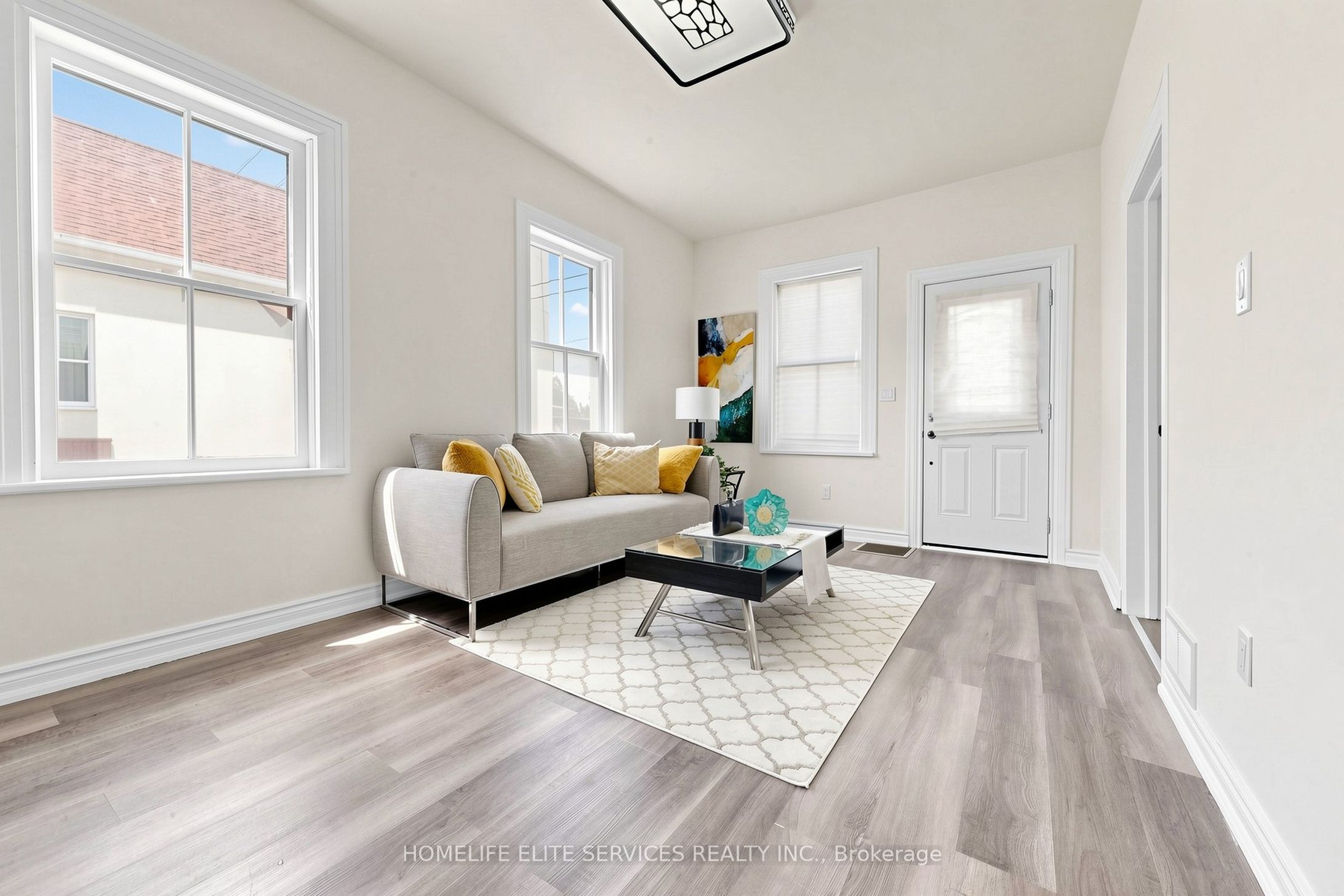 223 Bloor Street E, Oshawa, ON L1H 3M3 photo 3