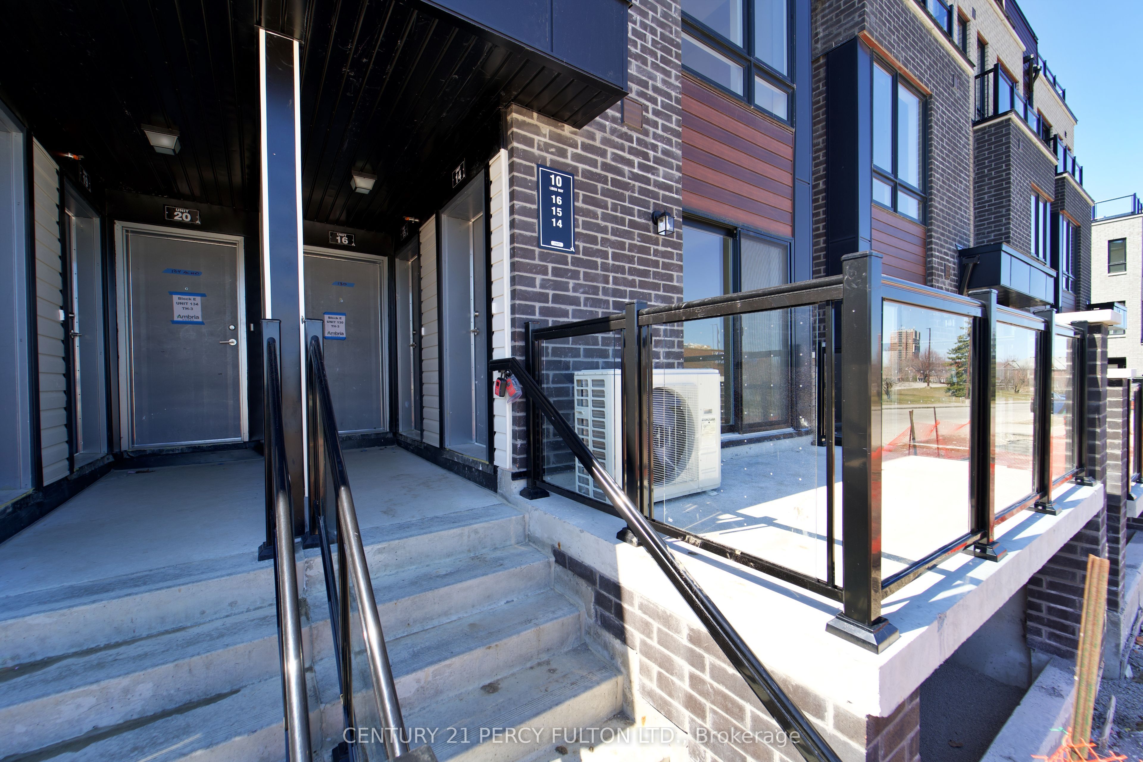 10 Liben Way E 15, Toronto, ON M1B 0E8 photo 4