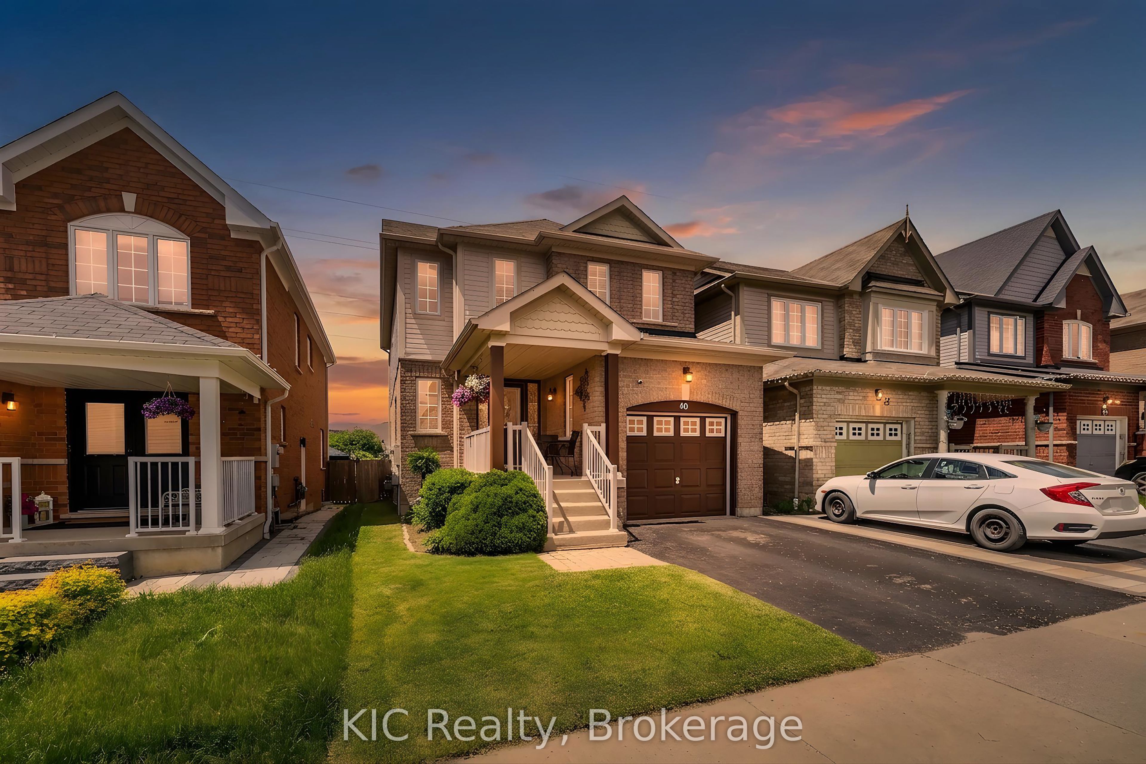 40 Puttingedge Drive, Whitby, ON L1R 0H7