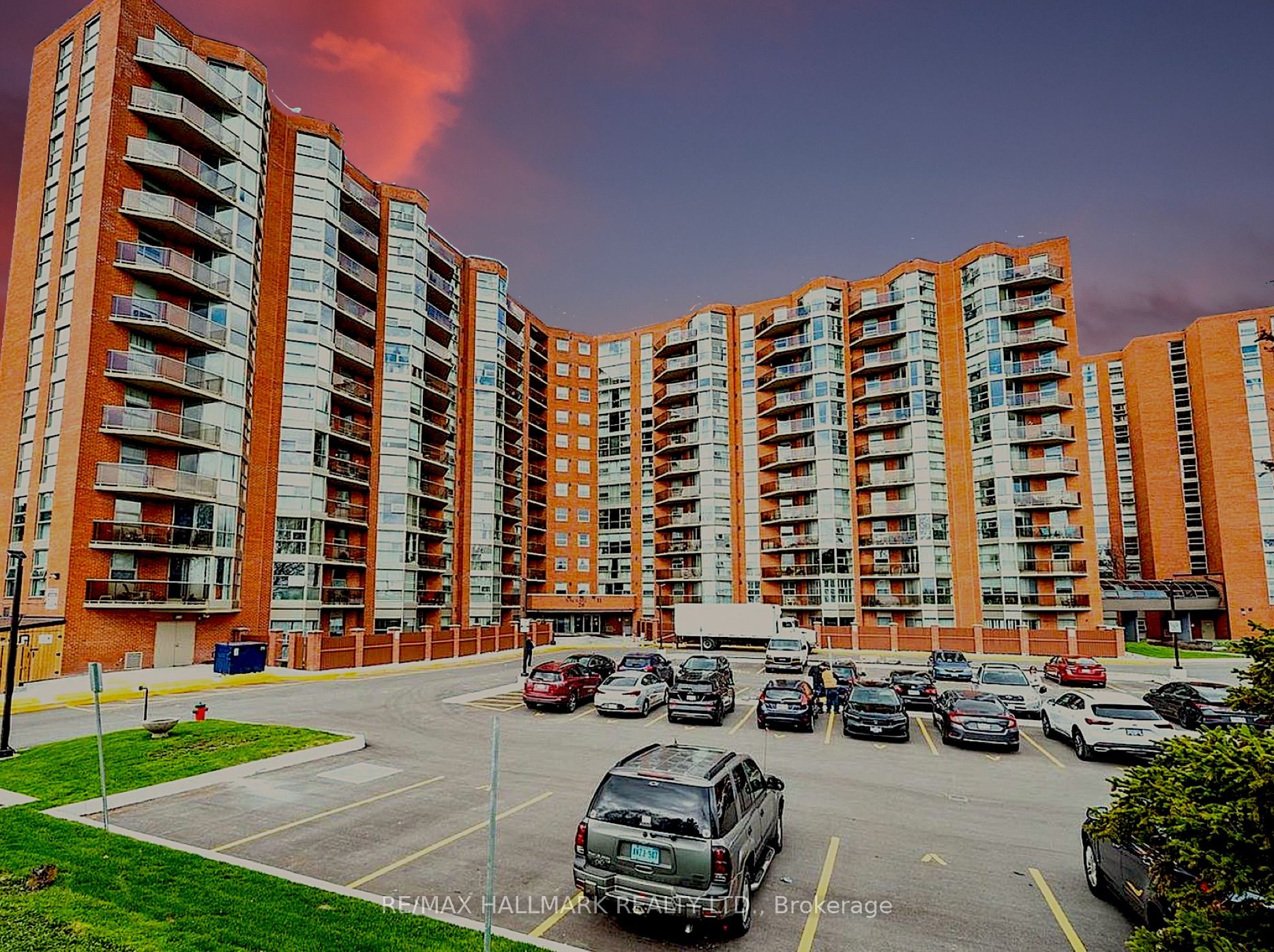 20 Dean Park Road 902, Toronto, ON M1B 3G9 photo 4