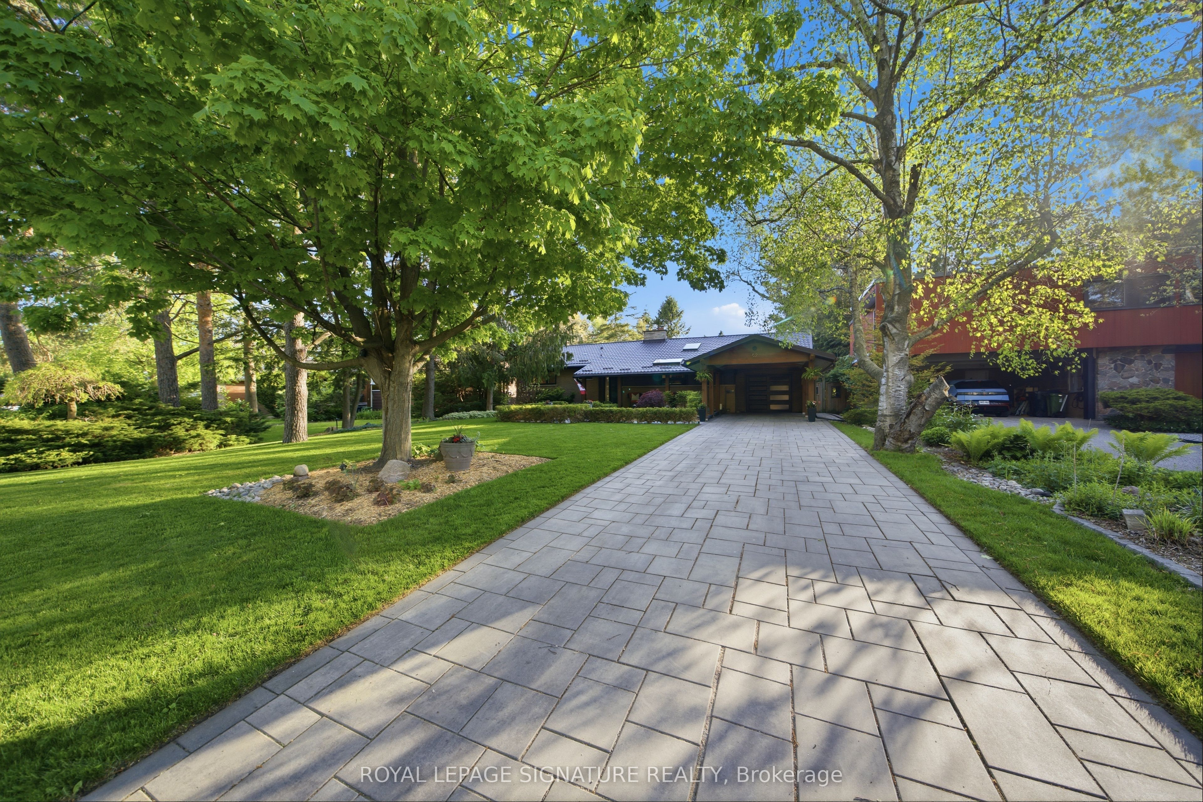 52 Morna Avenue, Toronto, ON M1E 2B1 photo 2