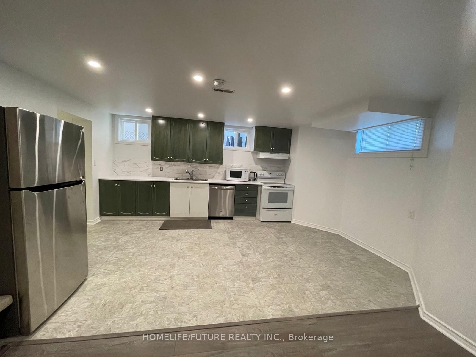 52 Falaise Road Bsmt, Toronto, ON M1E 3B8 photo 3