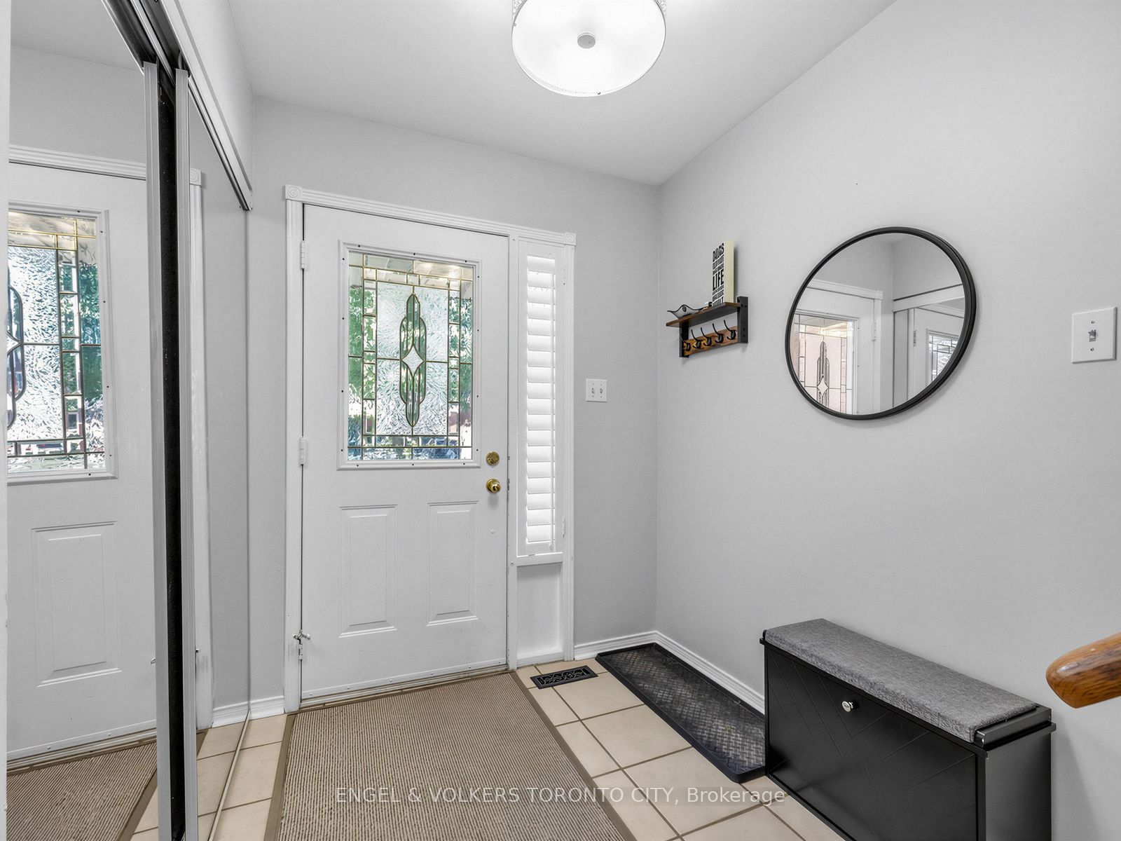 15 Fulton Crescent, Whitby, ON L1R 2C8 photo 3