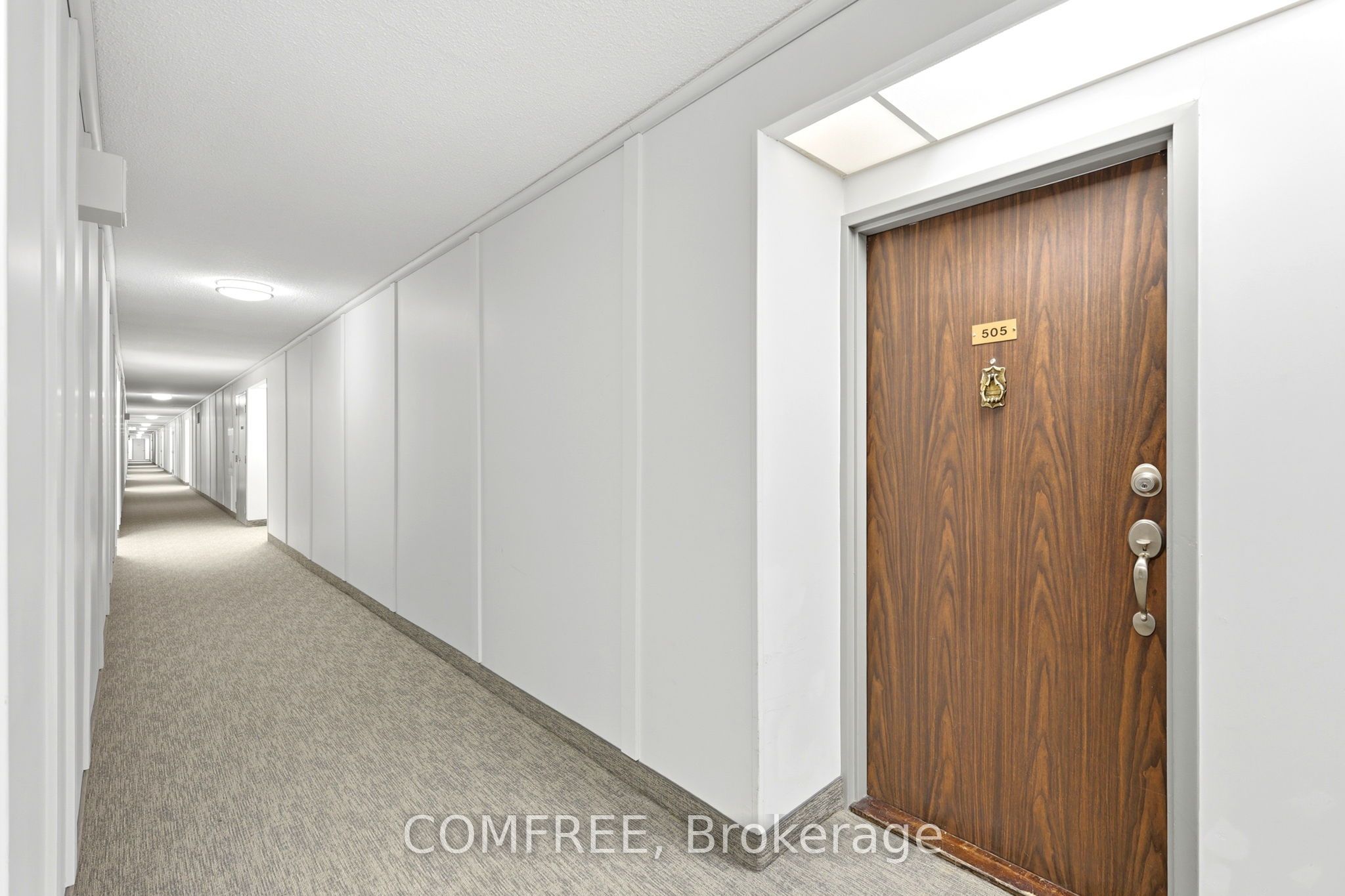 55 William Street E 505, Oshawa, ON L1G 7C9 photo 2