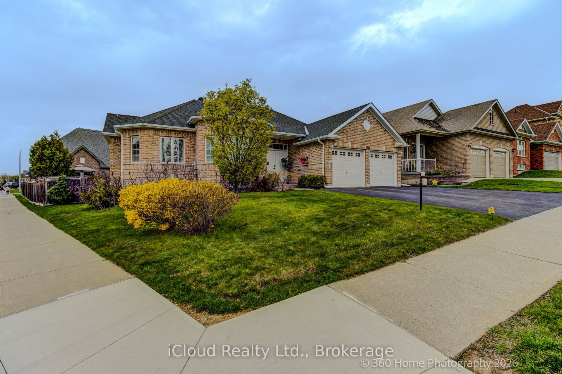 758 Coldstream Drive, Oshawa, ON L1K 2Z3 photo 3