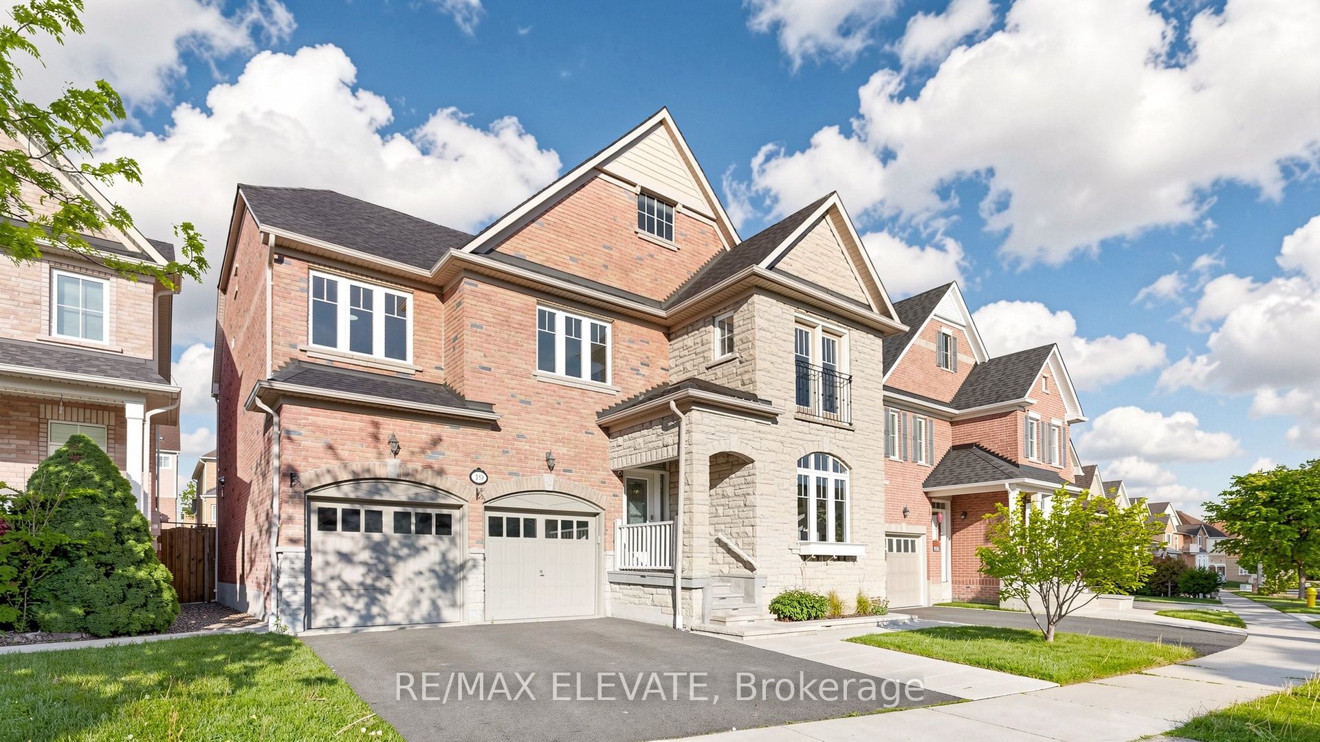 19 Weatherby Avenue, Ajax, ON L1Z 1R7 photo 3