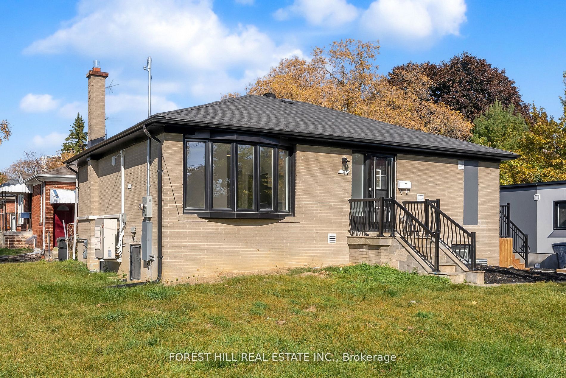 105 Galloway Road Unit D, Toronto, ON M1E 1W9