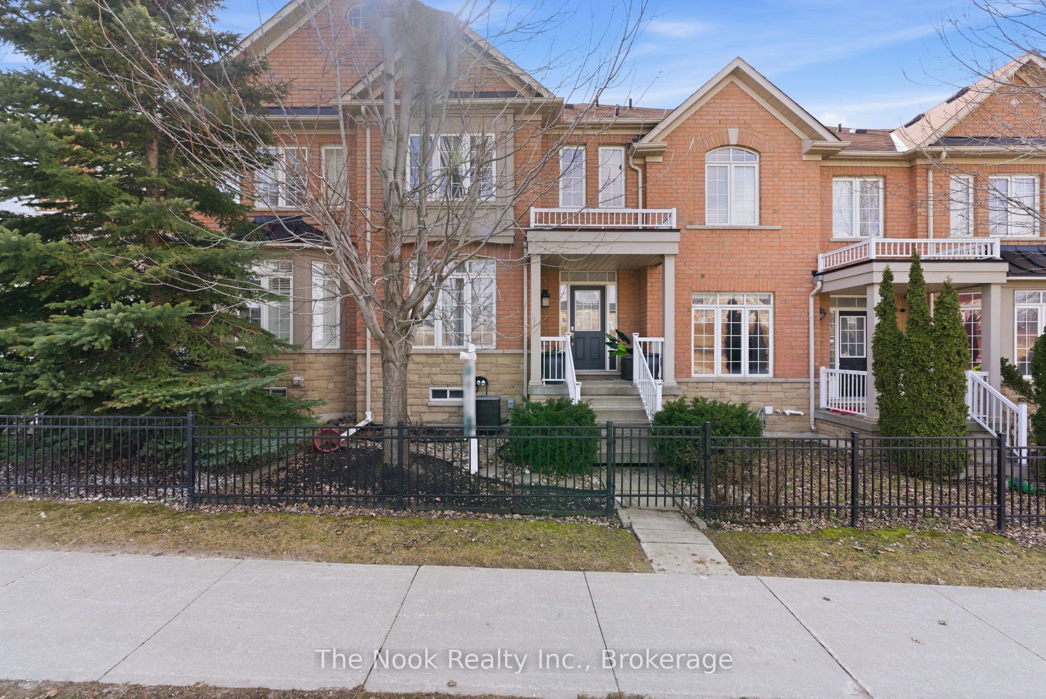 107 Barkdale Way, Whitby, ON L1N 0G2 photo 4