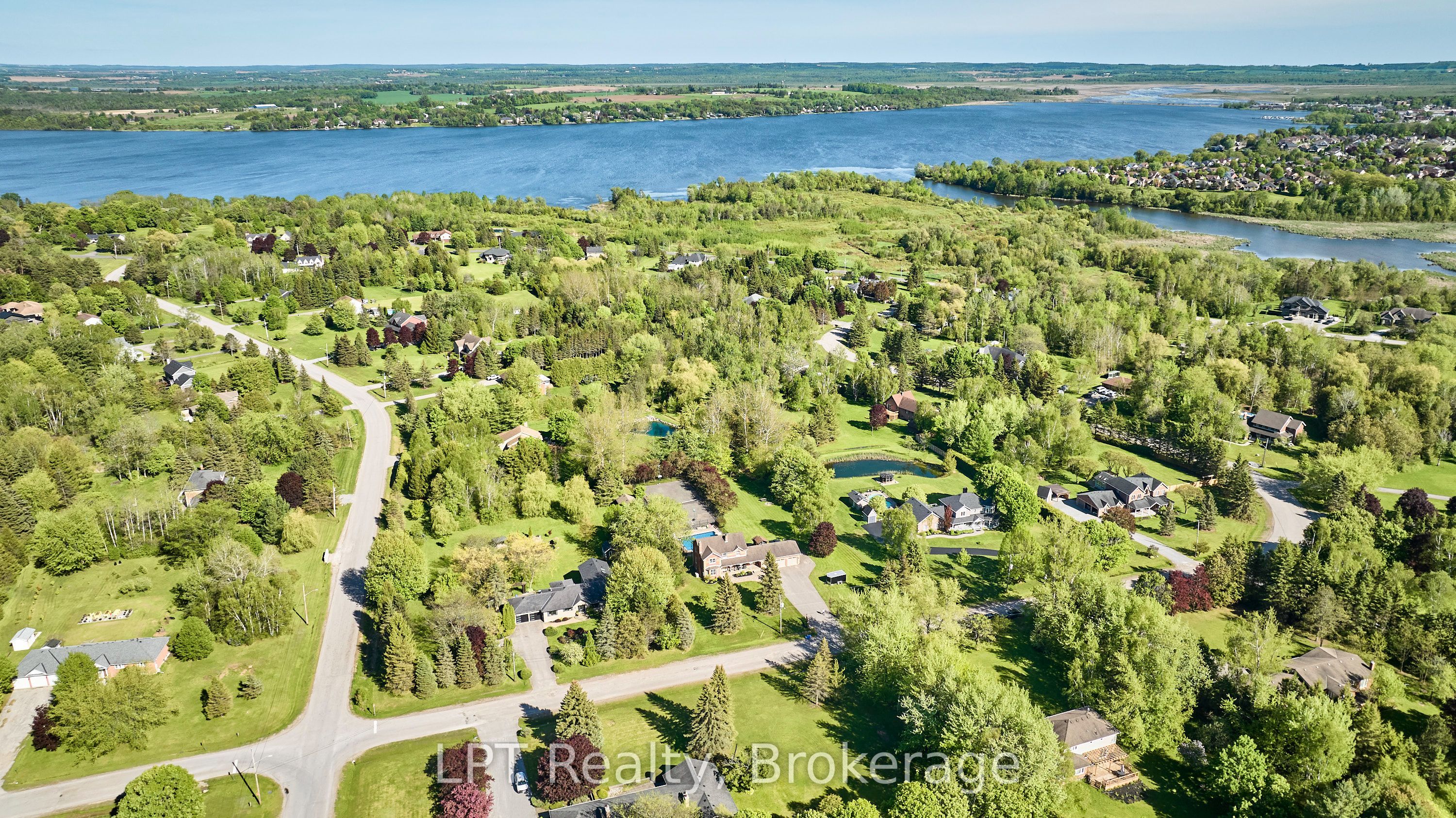 16 Cawkers Cove Road, Scugog, ON L9L 1P4 photo 2
