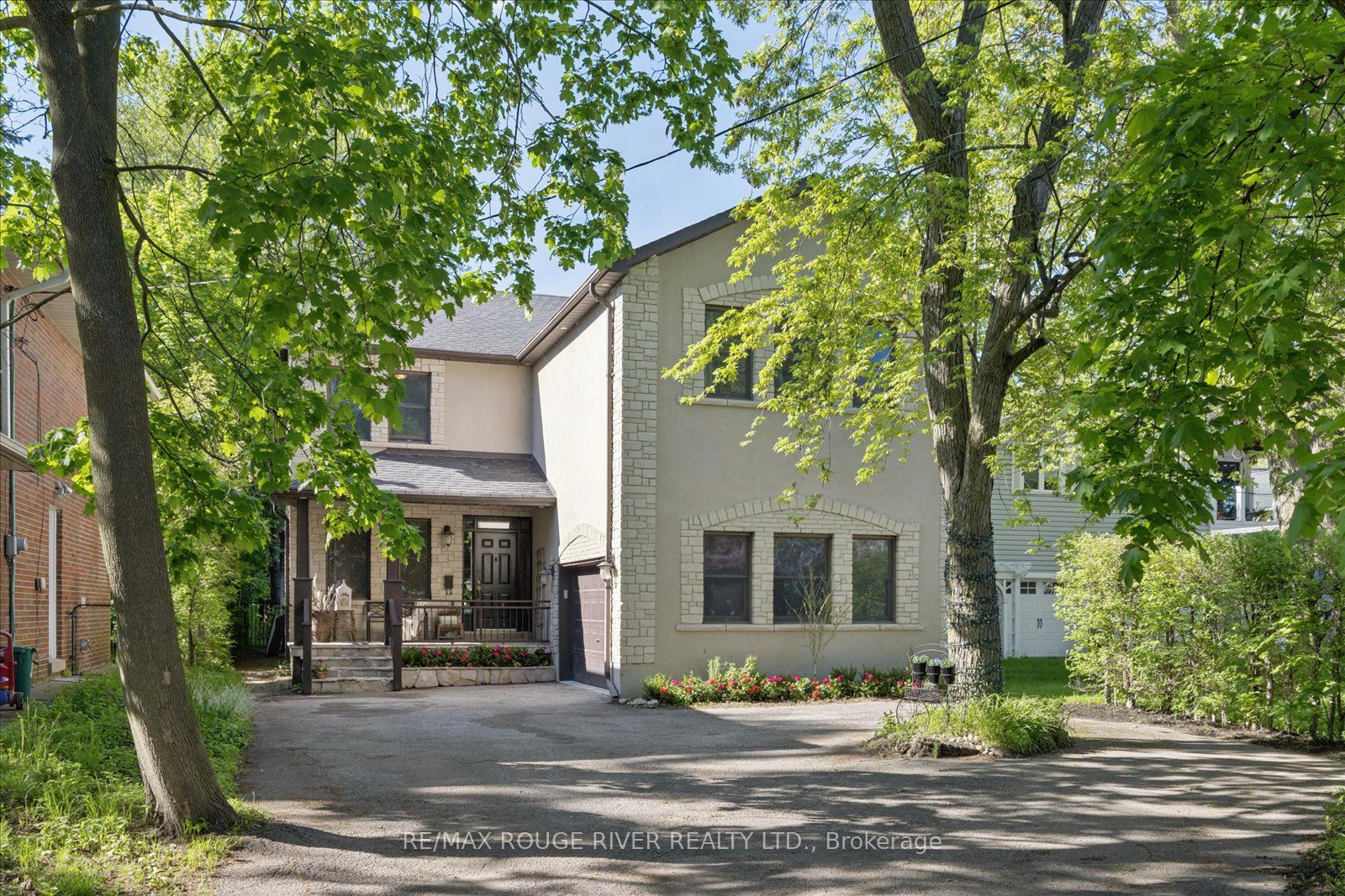30 Springbank Avenue, Toronto, ON M1N 1G3