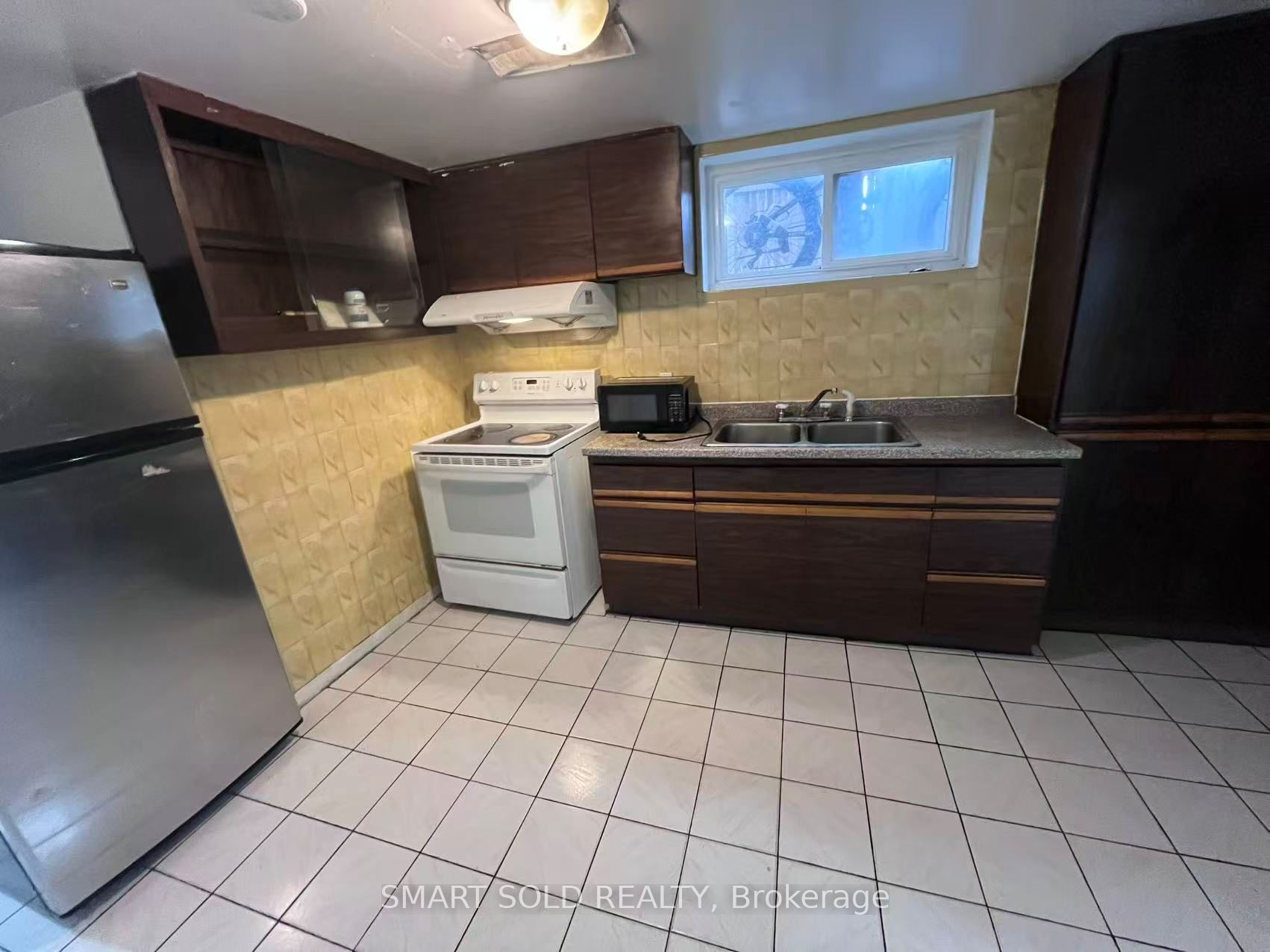 58 Emmeline Crescent Basement, Toronto, ON M1S 1L2 photo 5