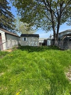 182 Bloor Street W, Oshawa, ON L1J 1P7 photo 5
