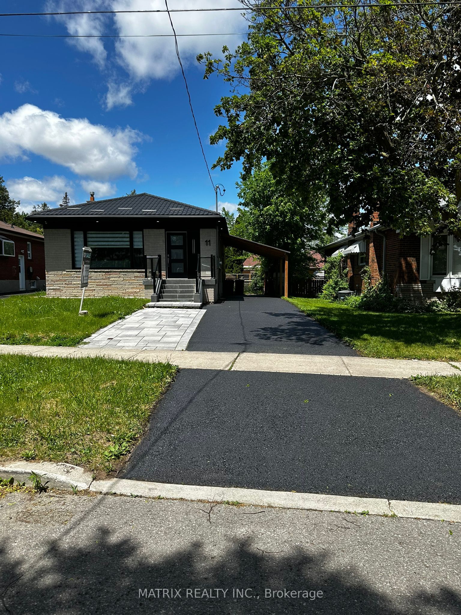 11 Chandler Drive, Toronto, ON M1G 1Z1 photo 2