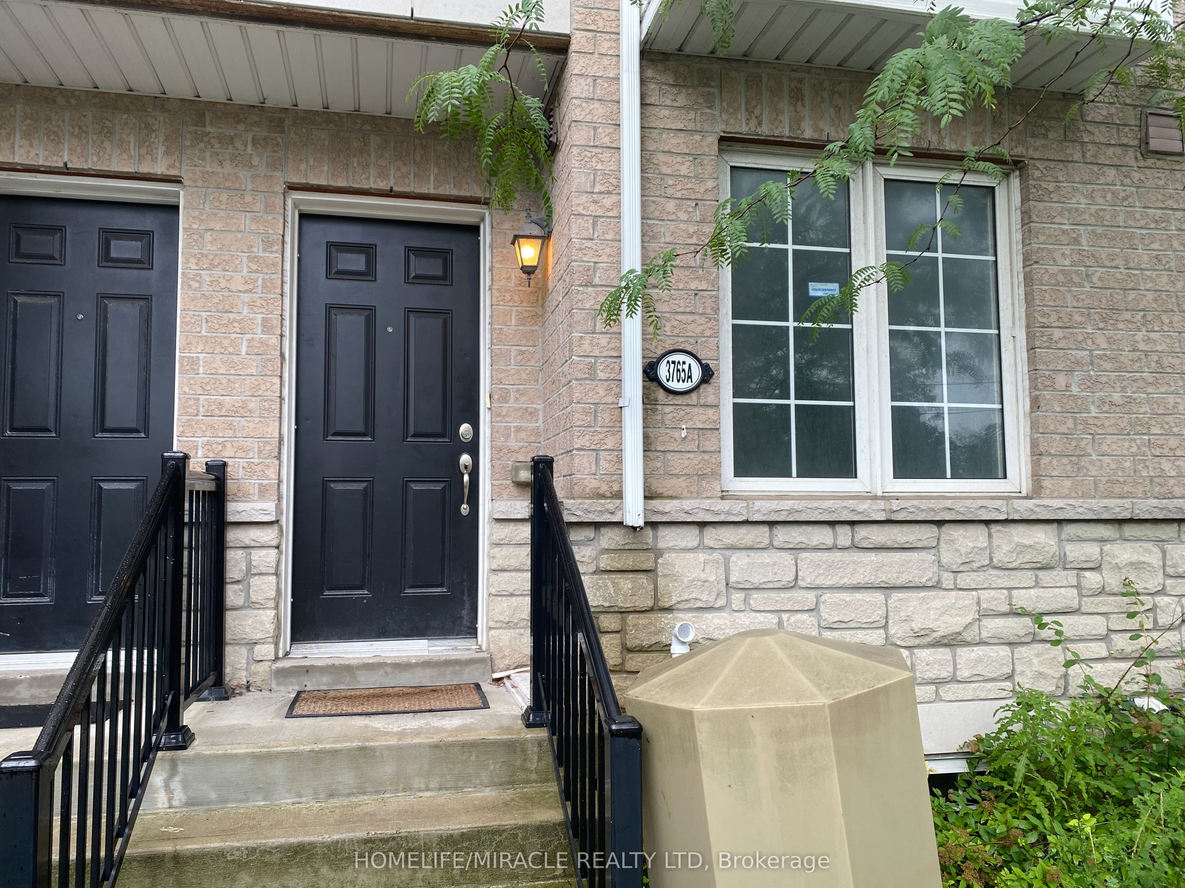 3765A St. Clair Avenue E, Toronto, ON M1M 1V1