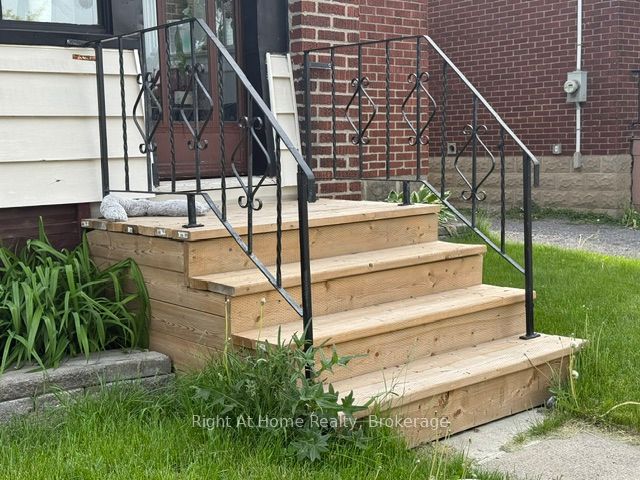 238 Albert Street, Oshawa, ON L1H 4R5 photo 4