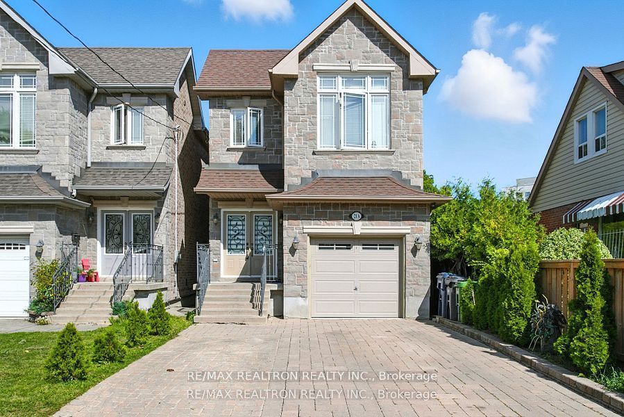 21A Claremore Avenue, Toronto, ON M1N 3R7 photo 3