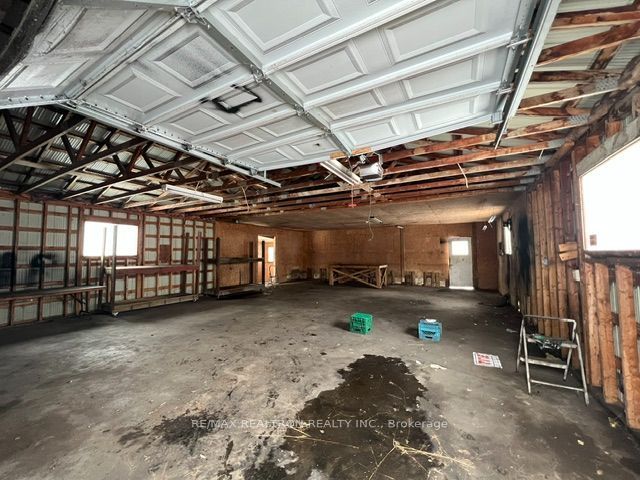 3293 Holt Road, Clarington, ON L1C 6H3 photo 3