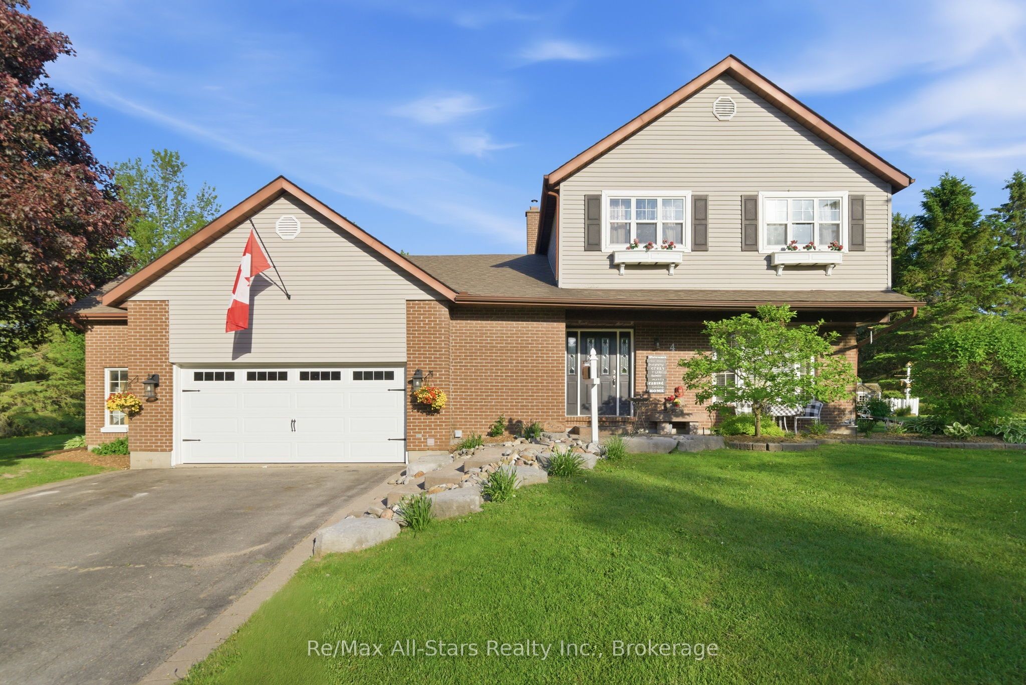 4 Circle Drive, Scugog, ON L9L 1N9 photo 2