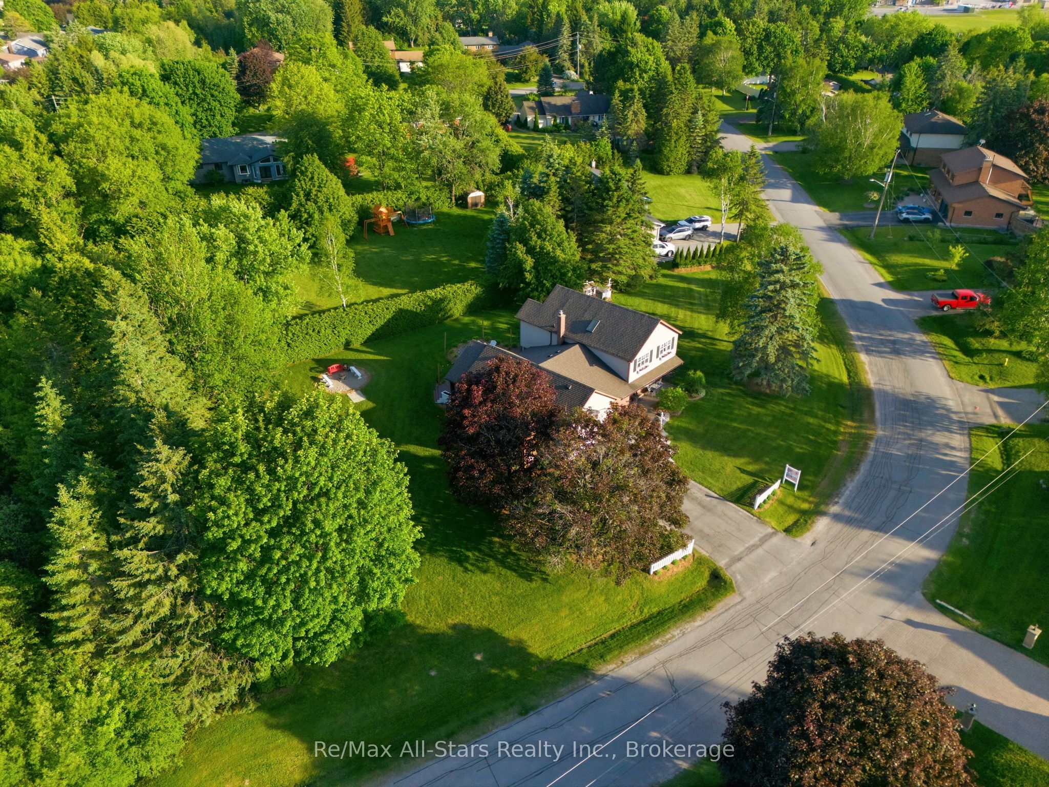 4 Circle Drive, Scugog, ON L9L 1N9 photo 4