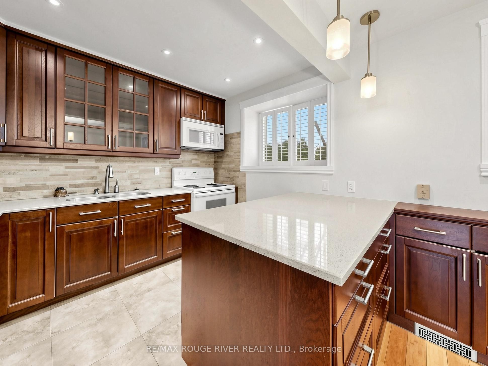 25 Collinsgrove Road 141, Toronto, ON M1E 3S3 photo 3