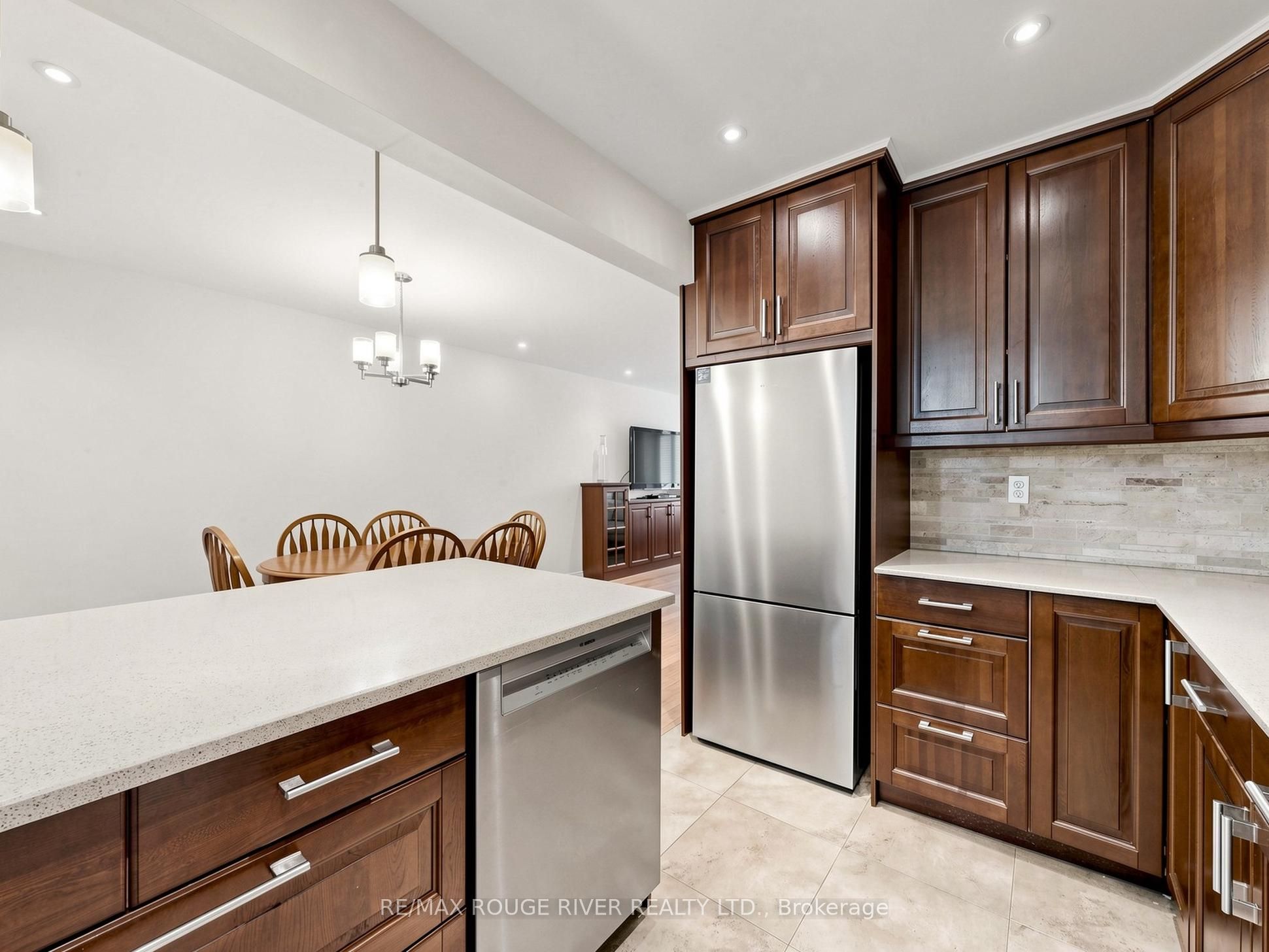 25 Collinsgrove Road 141, Toronto, ON M1E 3S3 photo 4