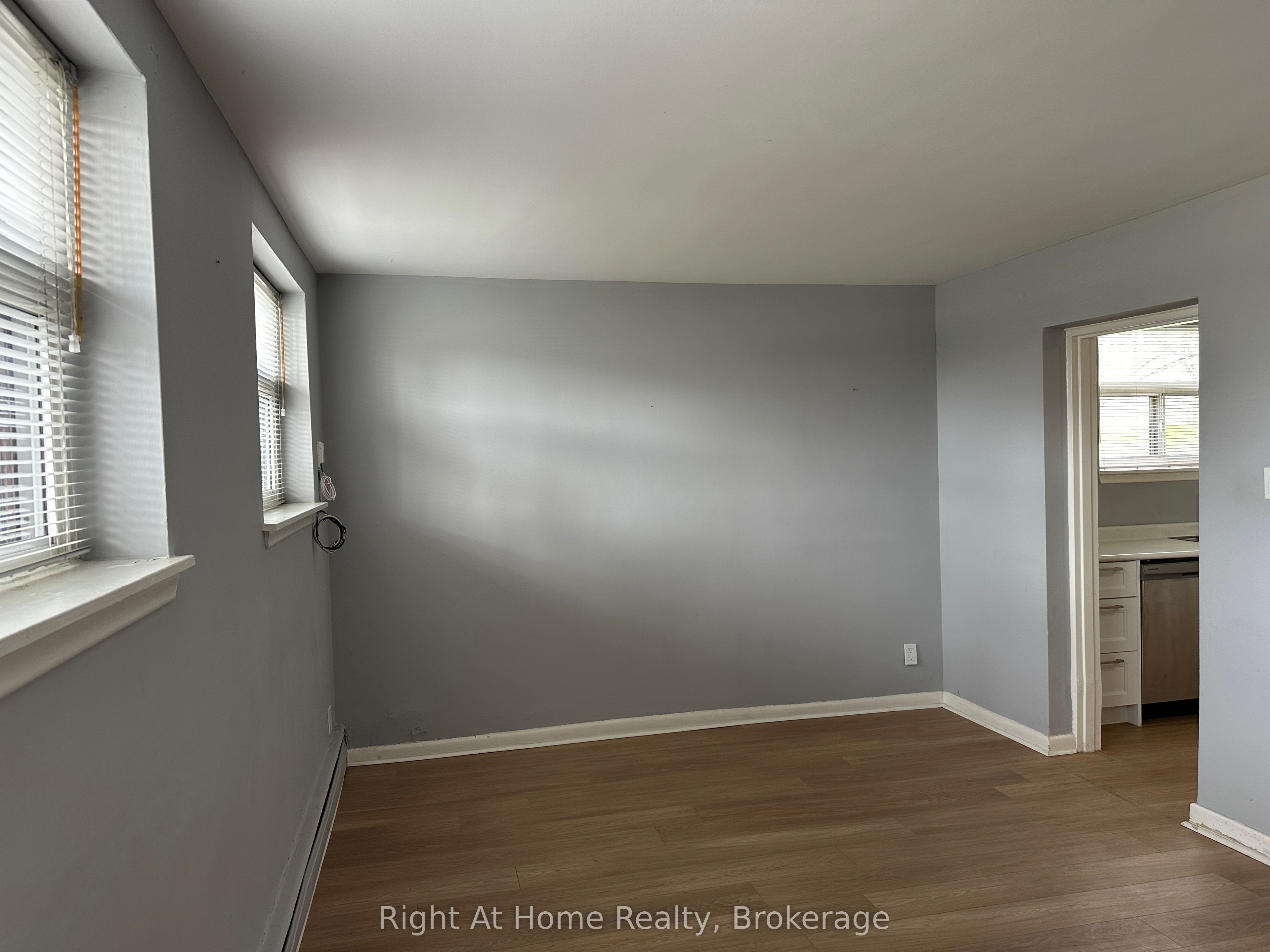 1033 Ravine Road 1, Oshawa, ON L1H 4C9 photo 3