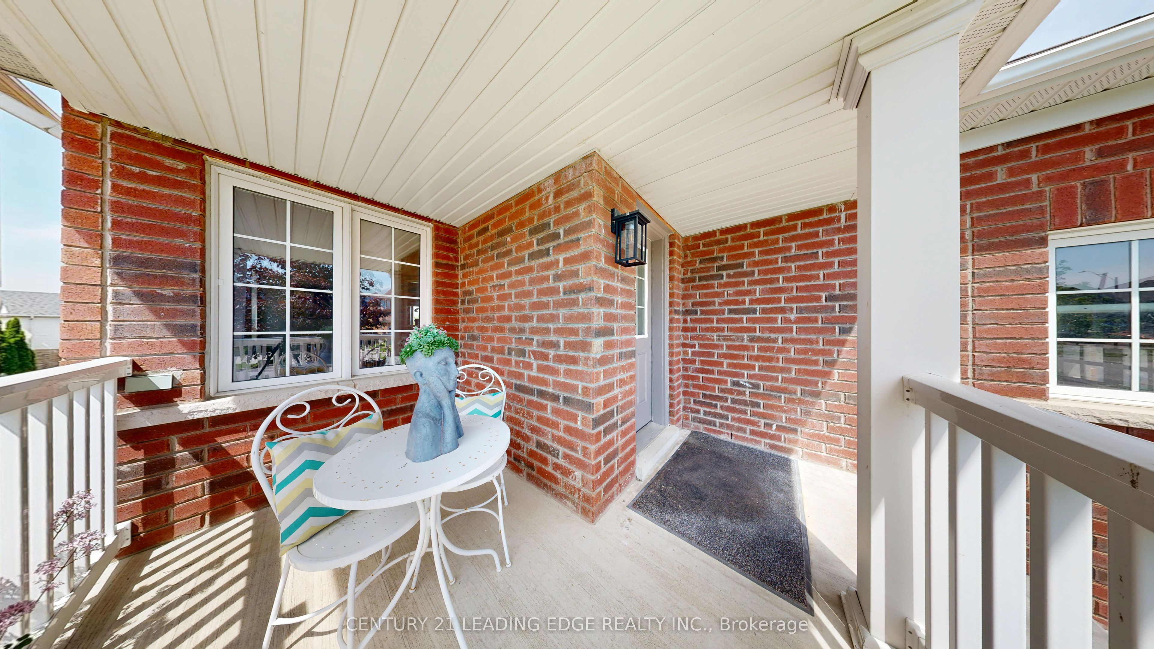 784 Ormond Drive, Oshawa, ON L1K 3B6 photo 2