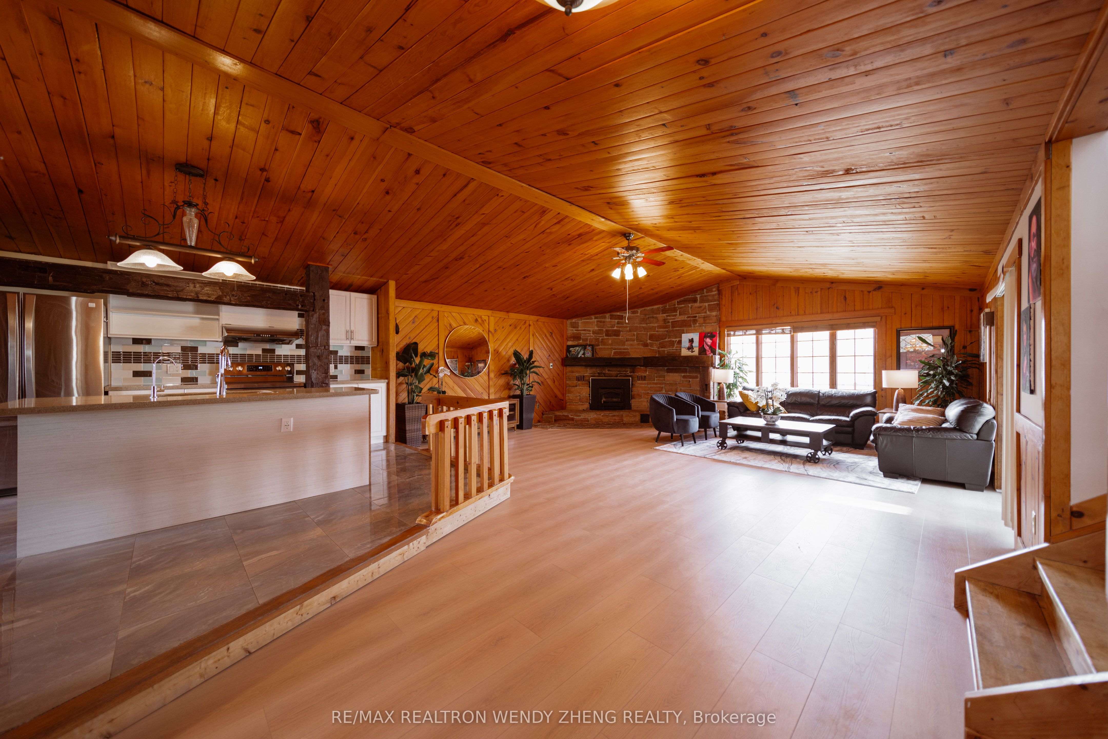 236 Summit Drive, Scugog, ON L0B 1E0 photo 2