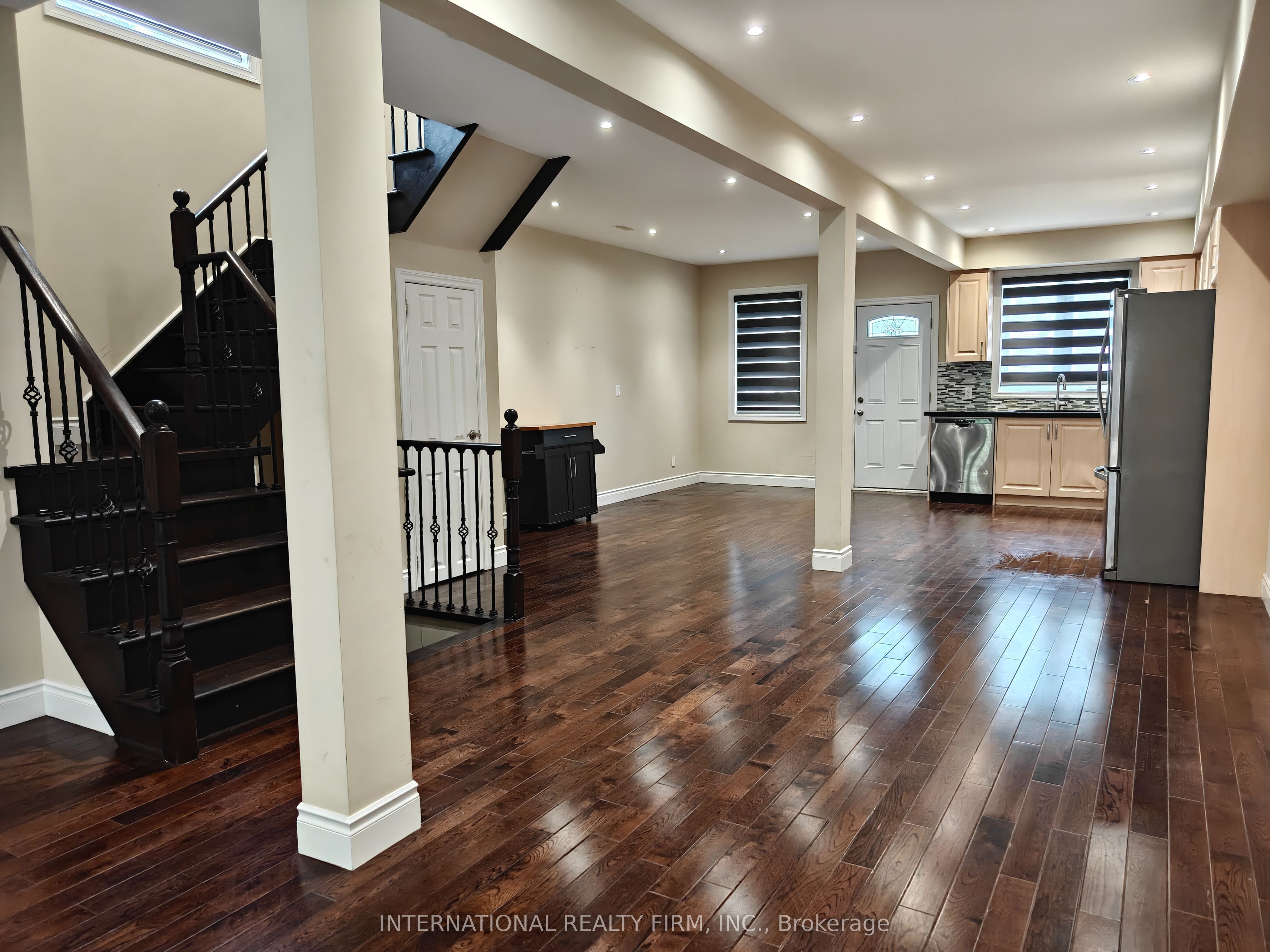 86 Patterson Avenue, Toronto, ON M1L 3Y4 photo 4