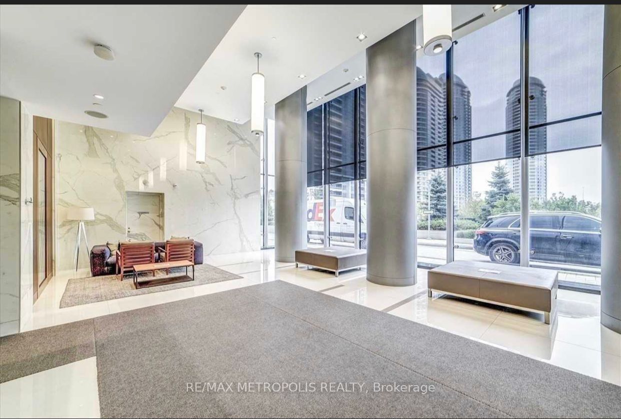 255 Village Green Square 507, Toronto, ON M1S 0L7 photo 3