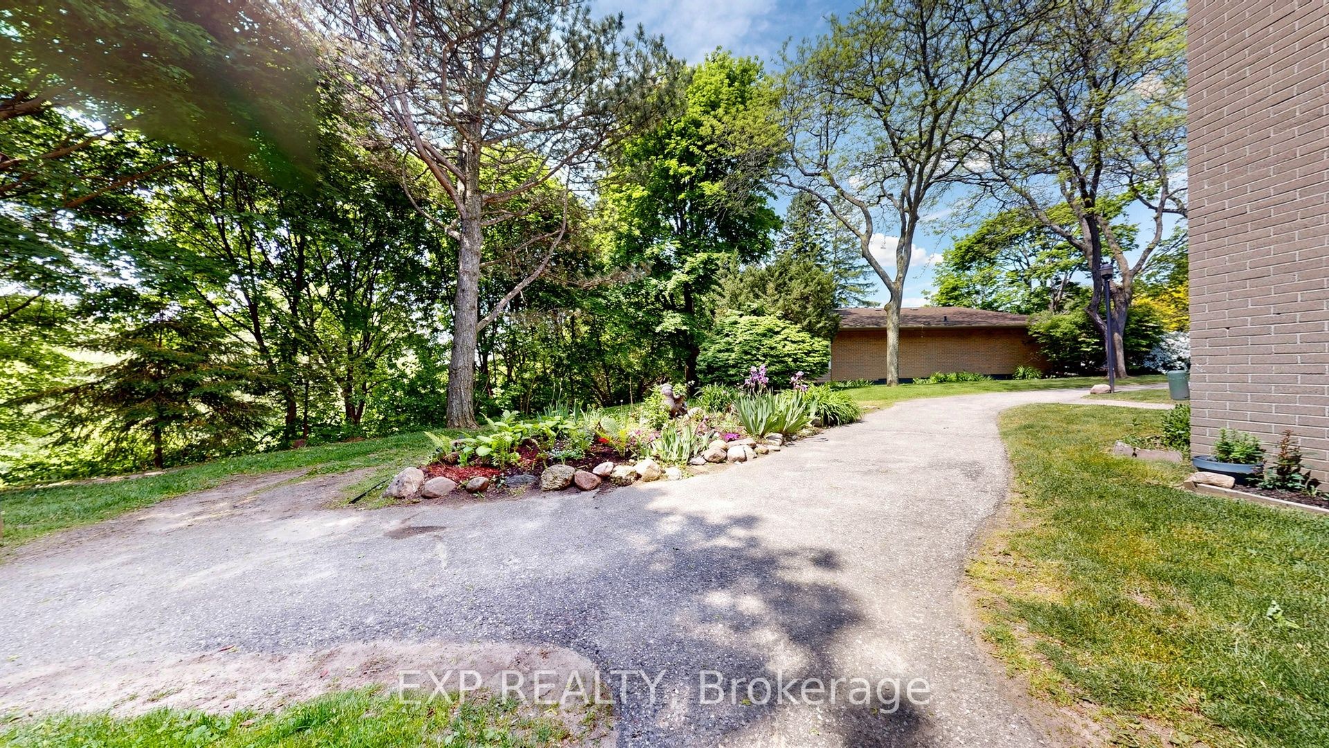 1235 Radom Street 78, Pickering, ON L1W 1J3 photo 5