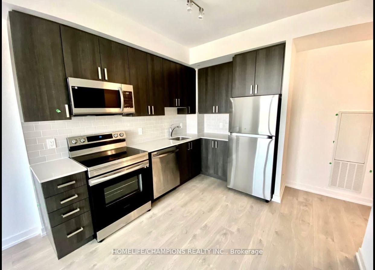 1480 Bayly Street 1610, Pickering, ON L1W 0C2 photo 4