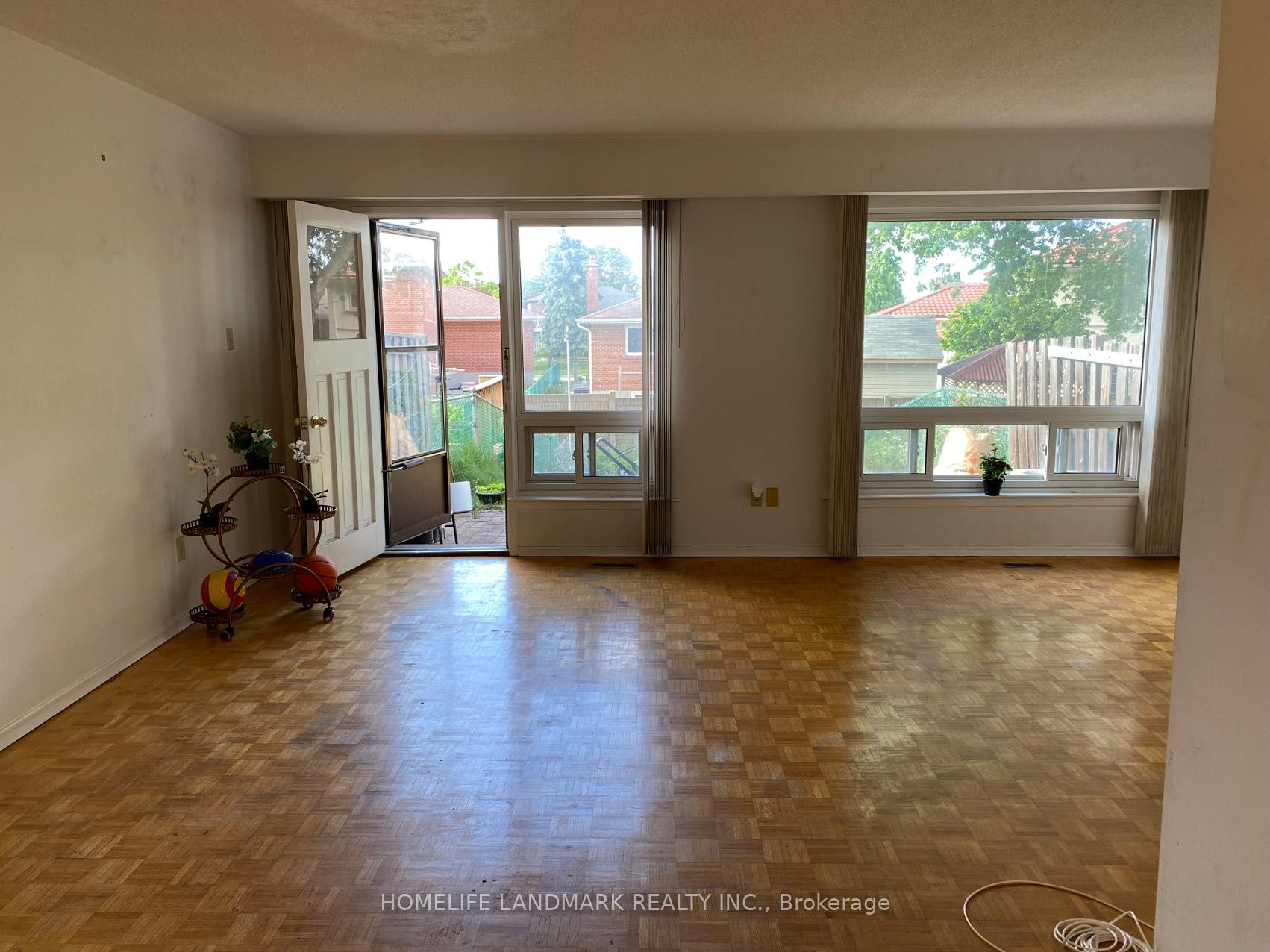 155 Corinthian Boulevard, Toronto, ON M1W 1B7