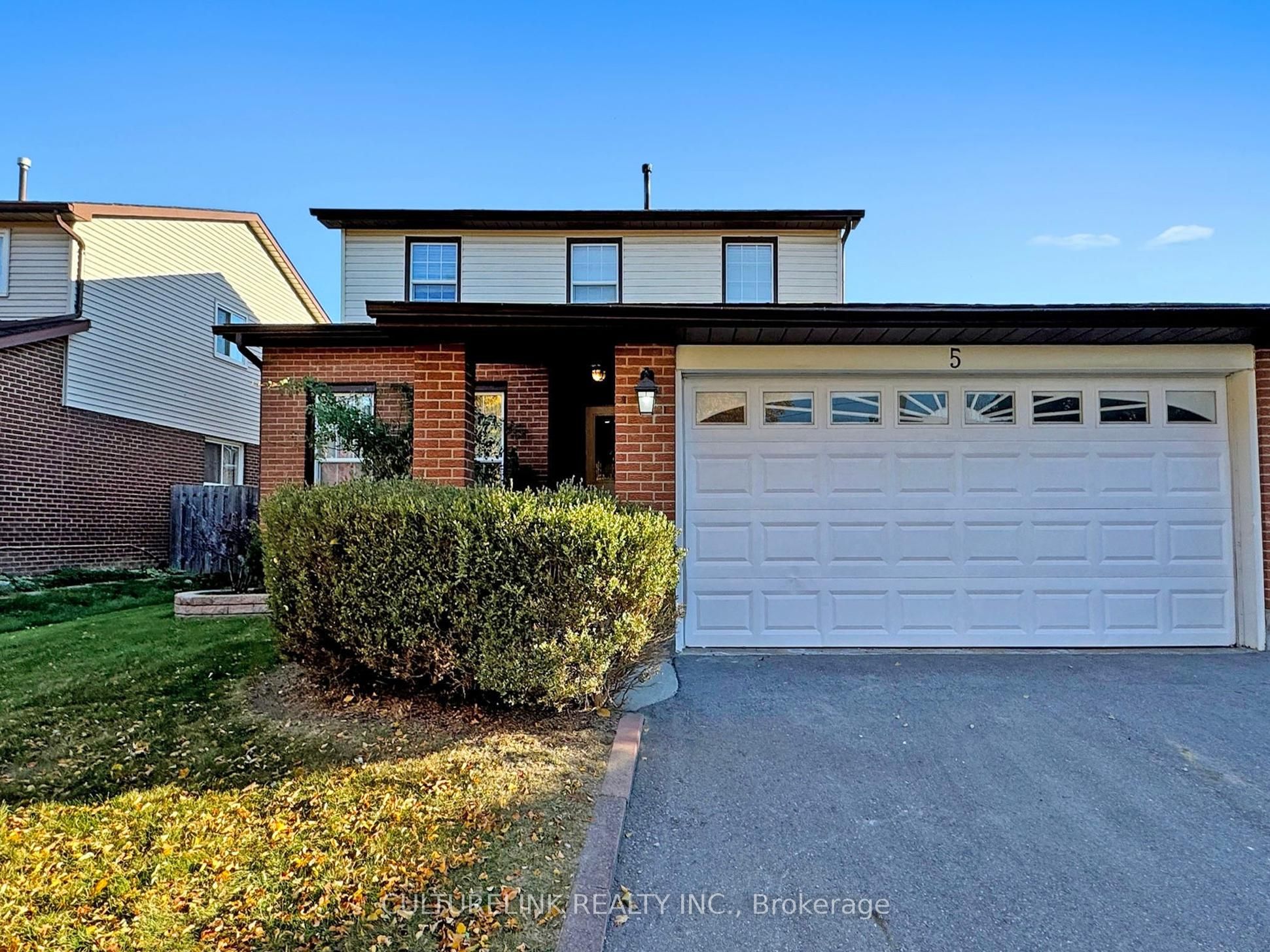 5 Haven Hill Square, Toronto, ON M1V 1M3