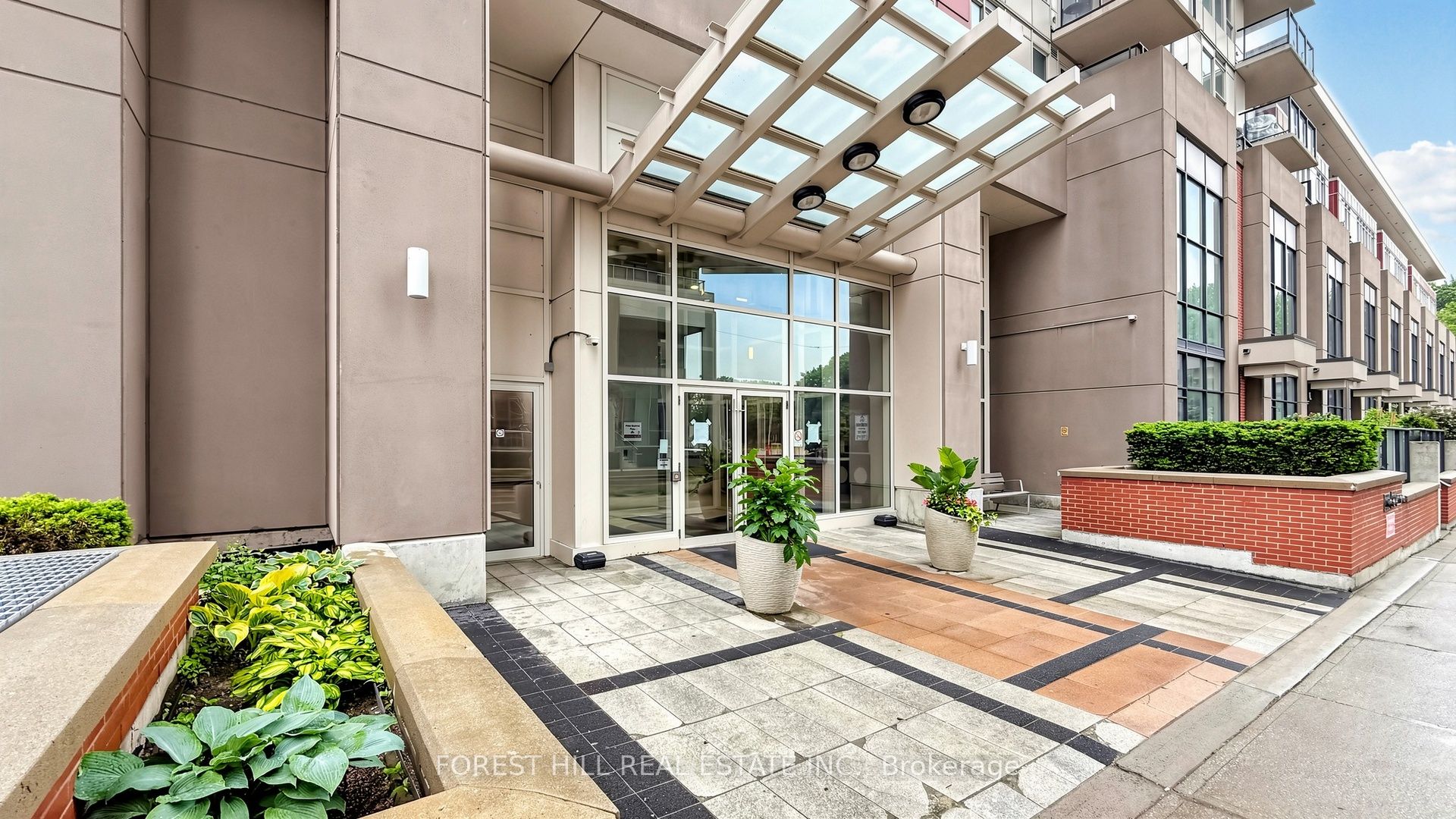 25 Town Centre Court 325, Toronto, ON M1P 0B4 photo 5