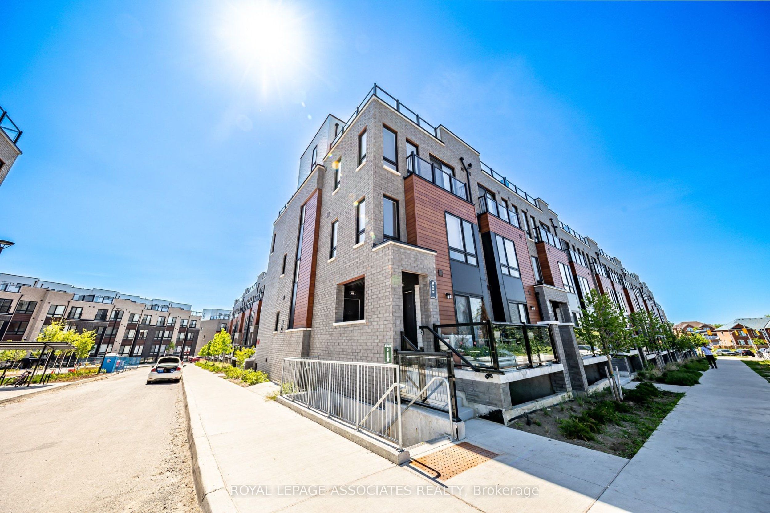 30 Liben Way 44, Toronto, ON M1B 0E8 photo 2